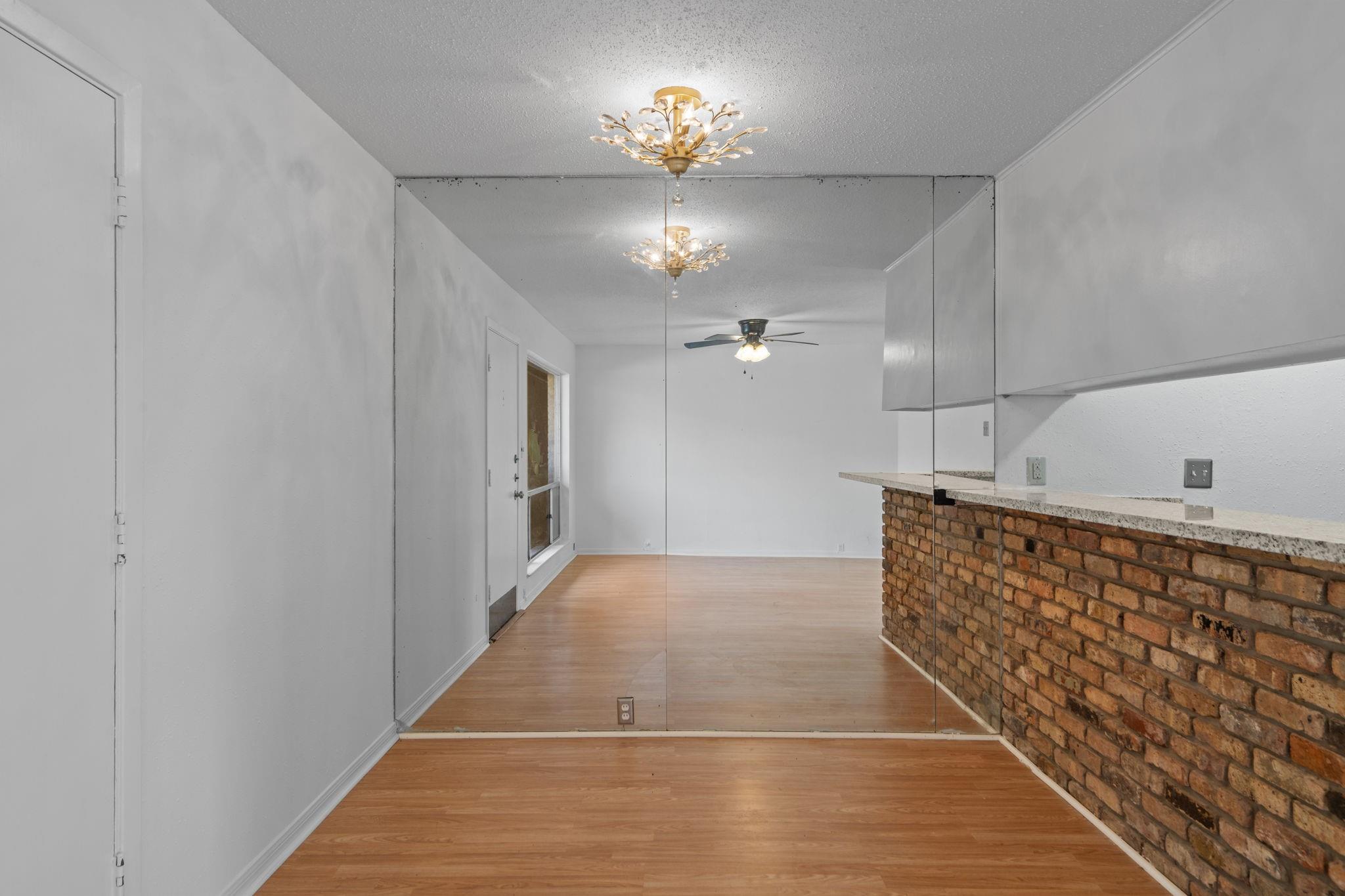 1849 Marshall Street # 9