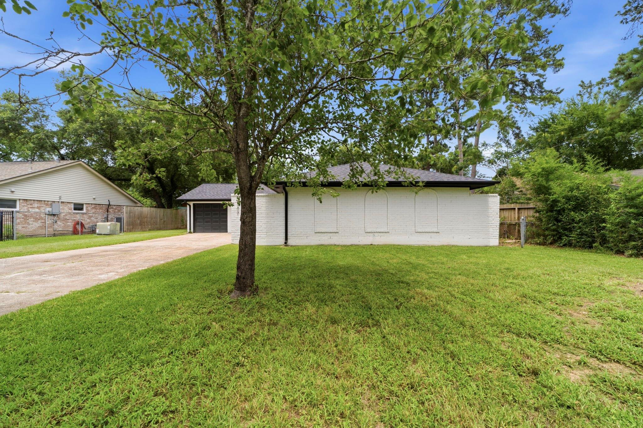 3507 Lake Ridge Bend