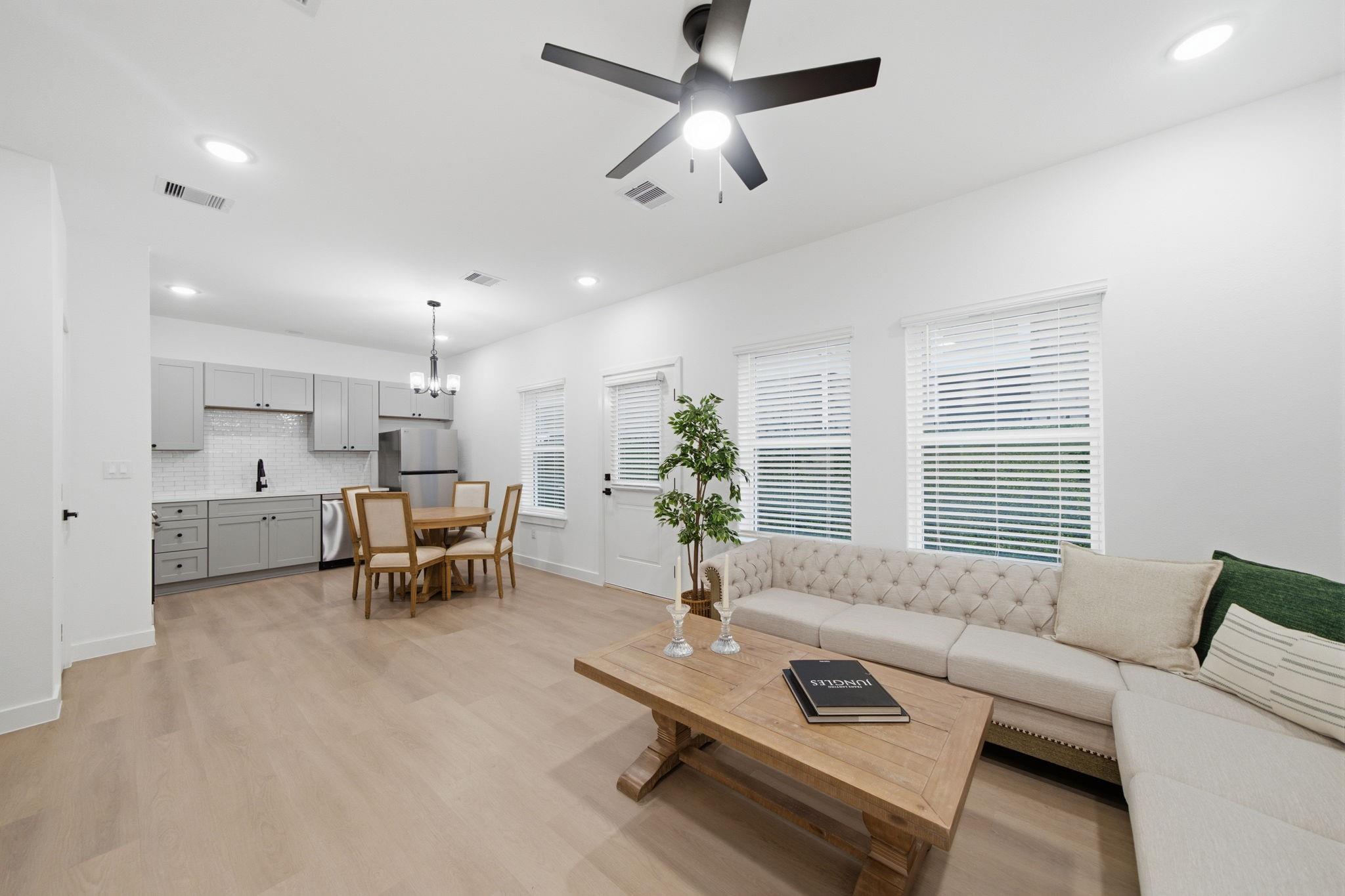 11621 Waldemar Drive