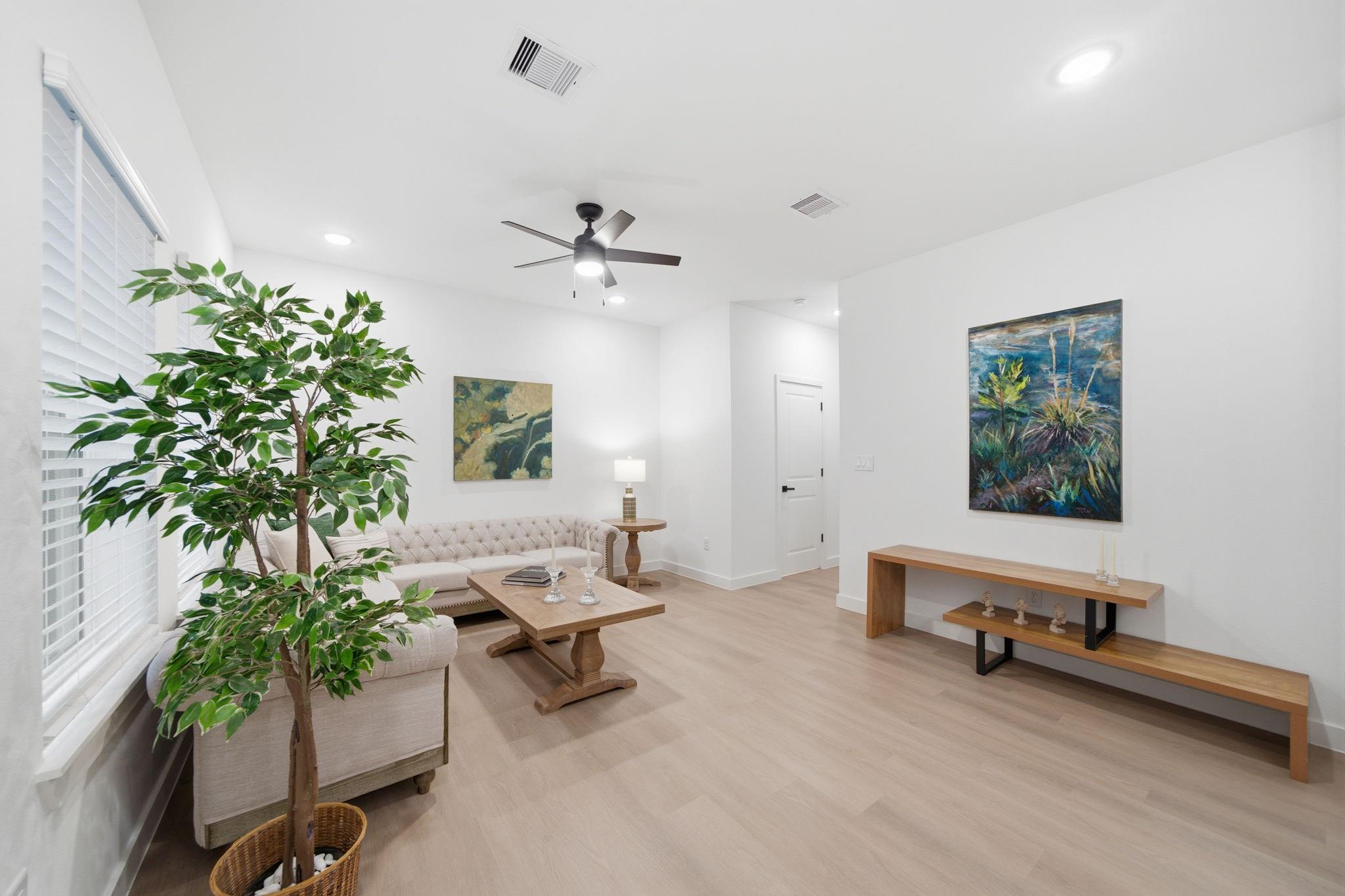 11621 Waldemar Drive