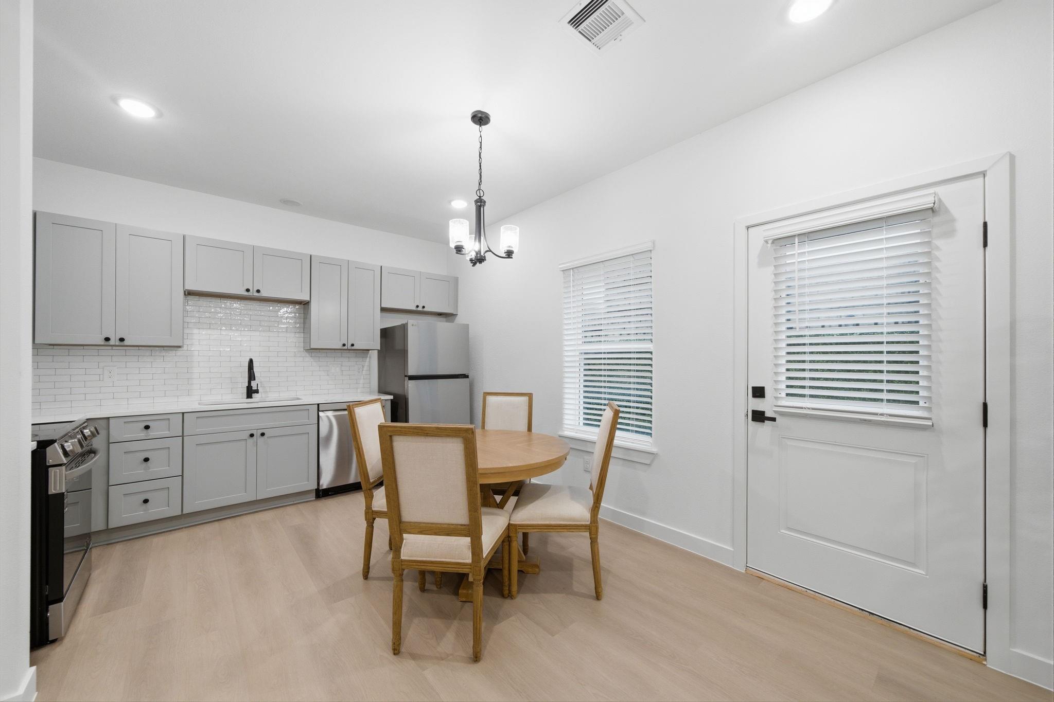 11621 Waldemar Drive