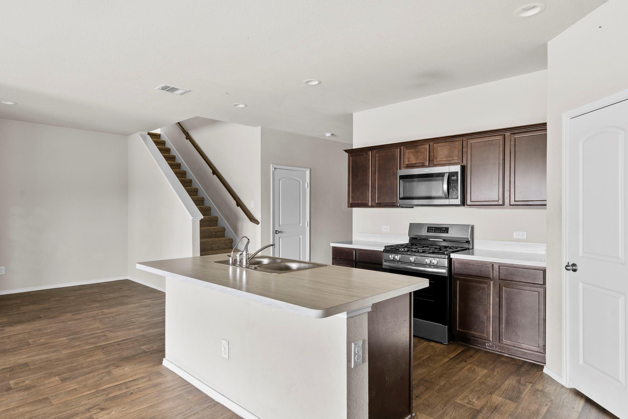 20811 Olive Leaf Street