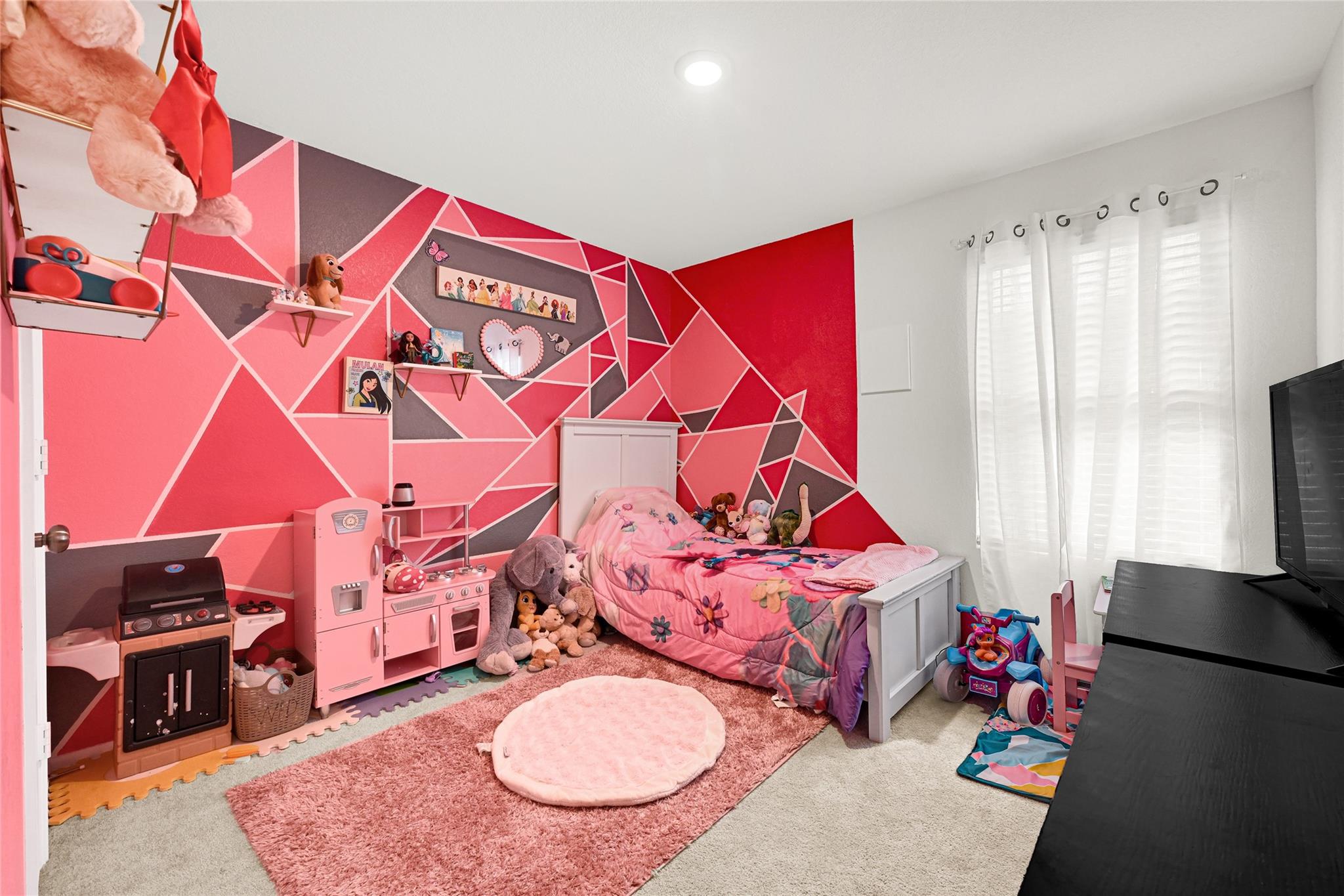 22326 Mountain Pine Drive