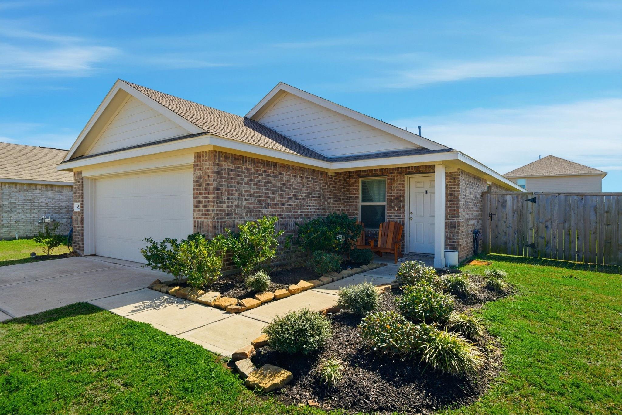 14502 Woodcott Warren Way