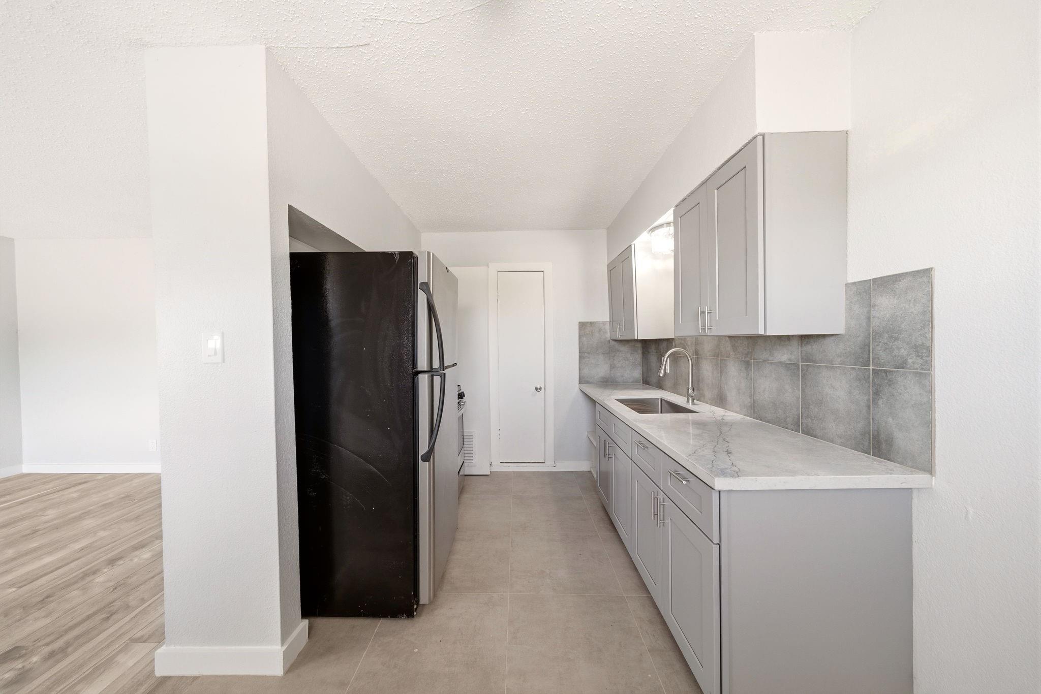 5534 Eskridge Street # 4