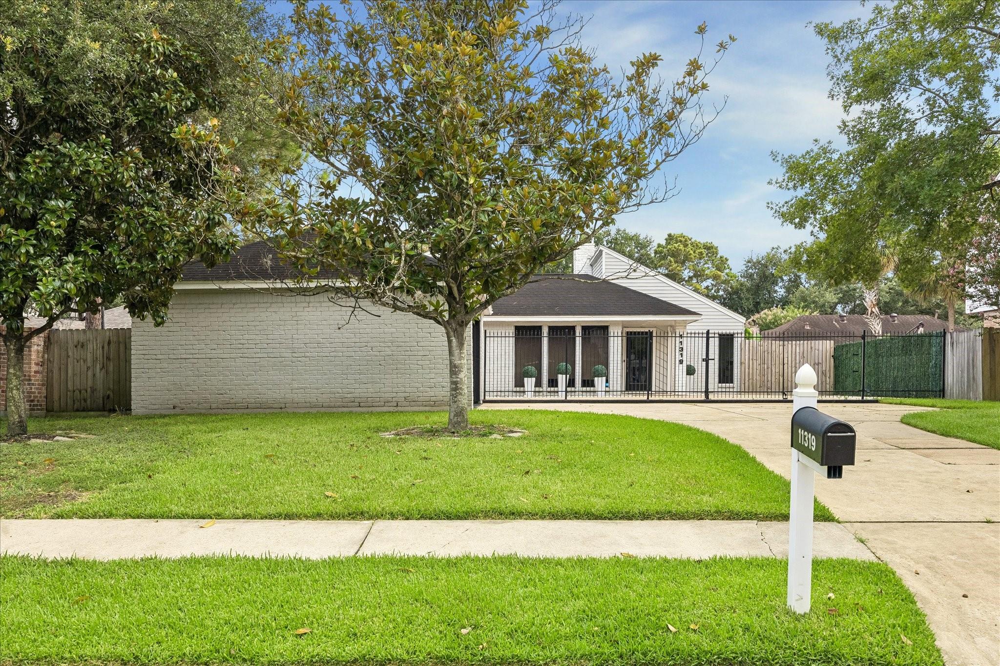 11319 Olympia Drive