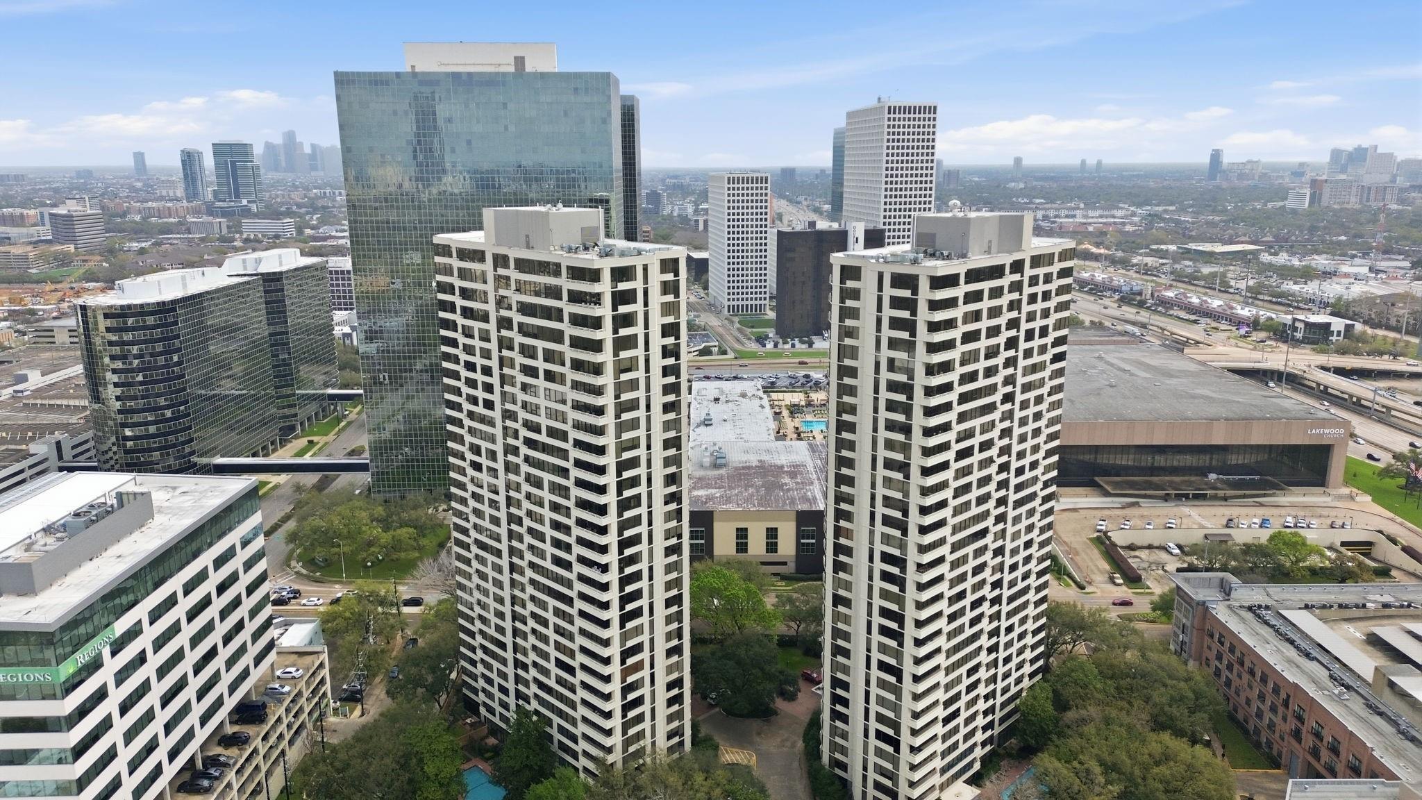 15 Greenway Plaza # 25J