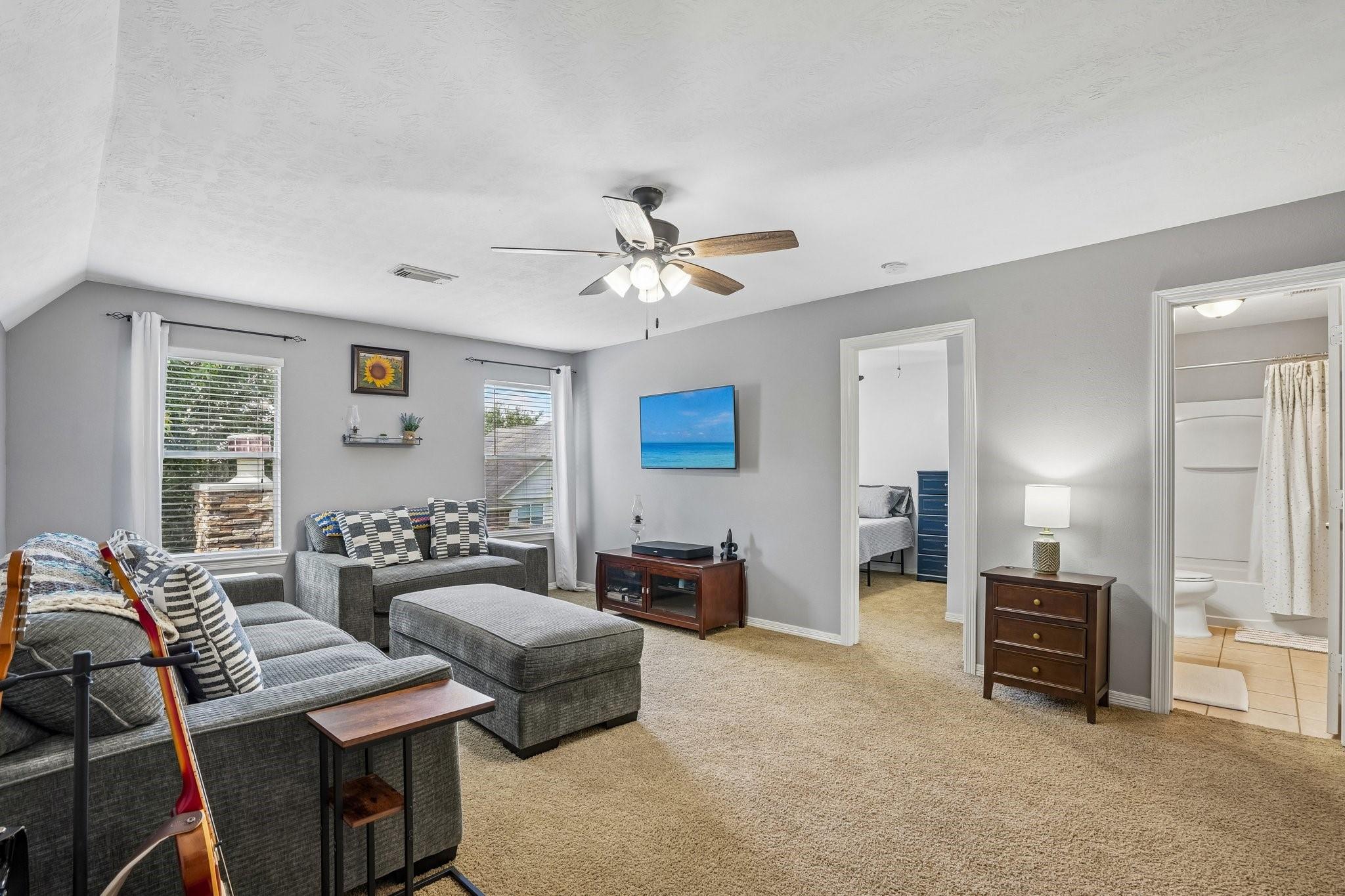 6159 Warrington Lane
