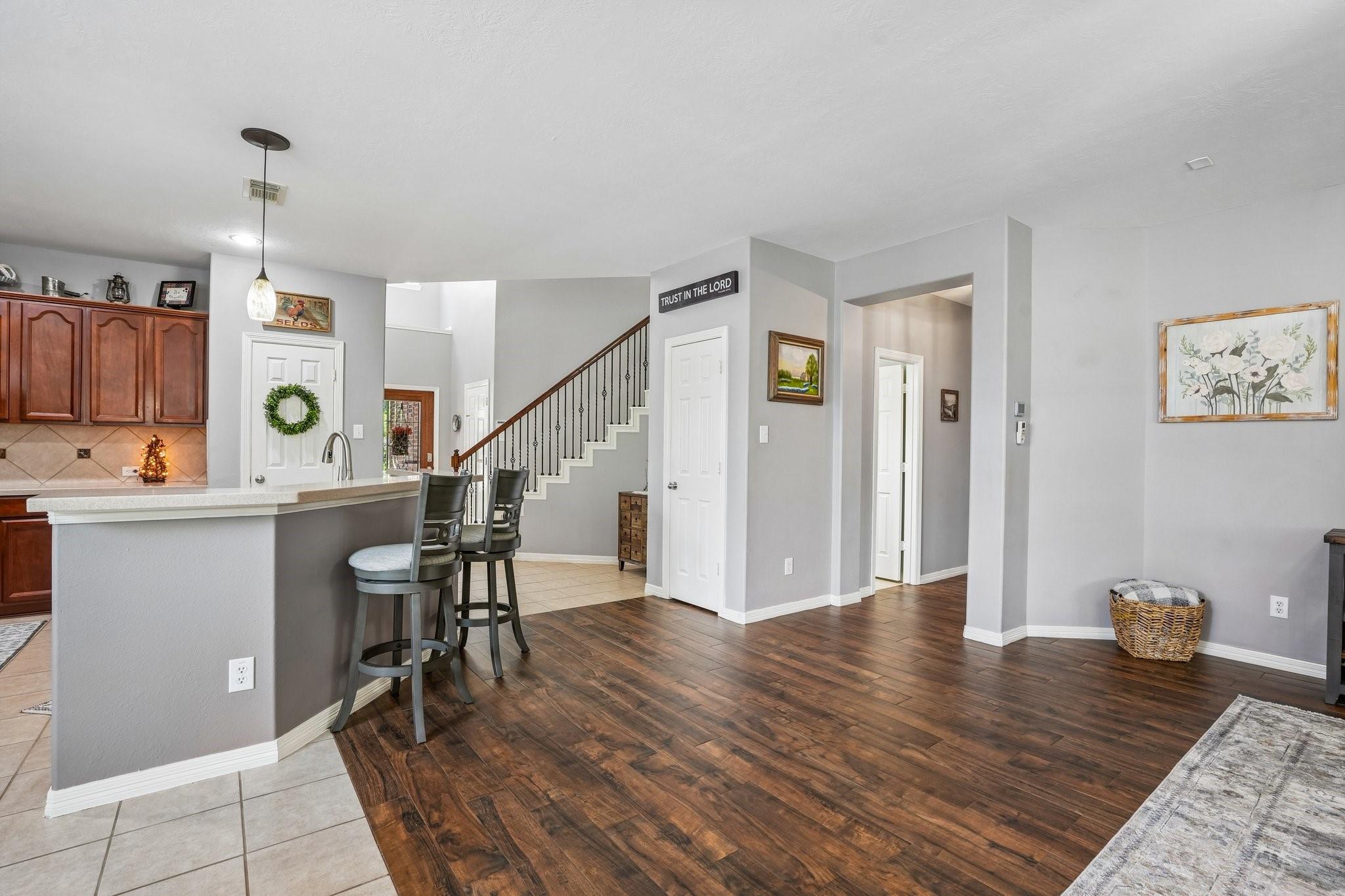 6159 Warrington Lane