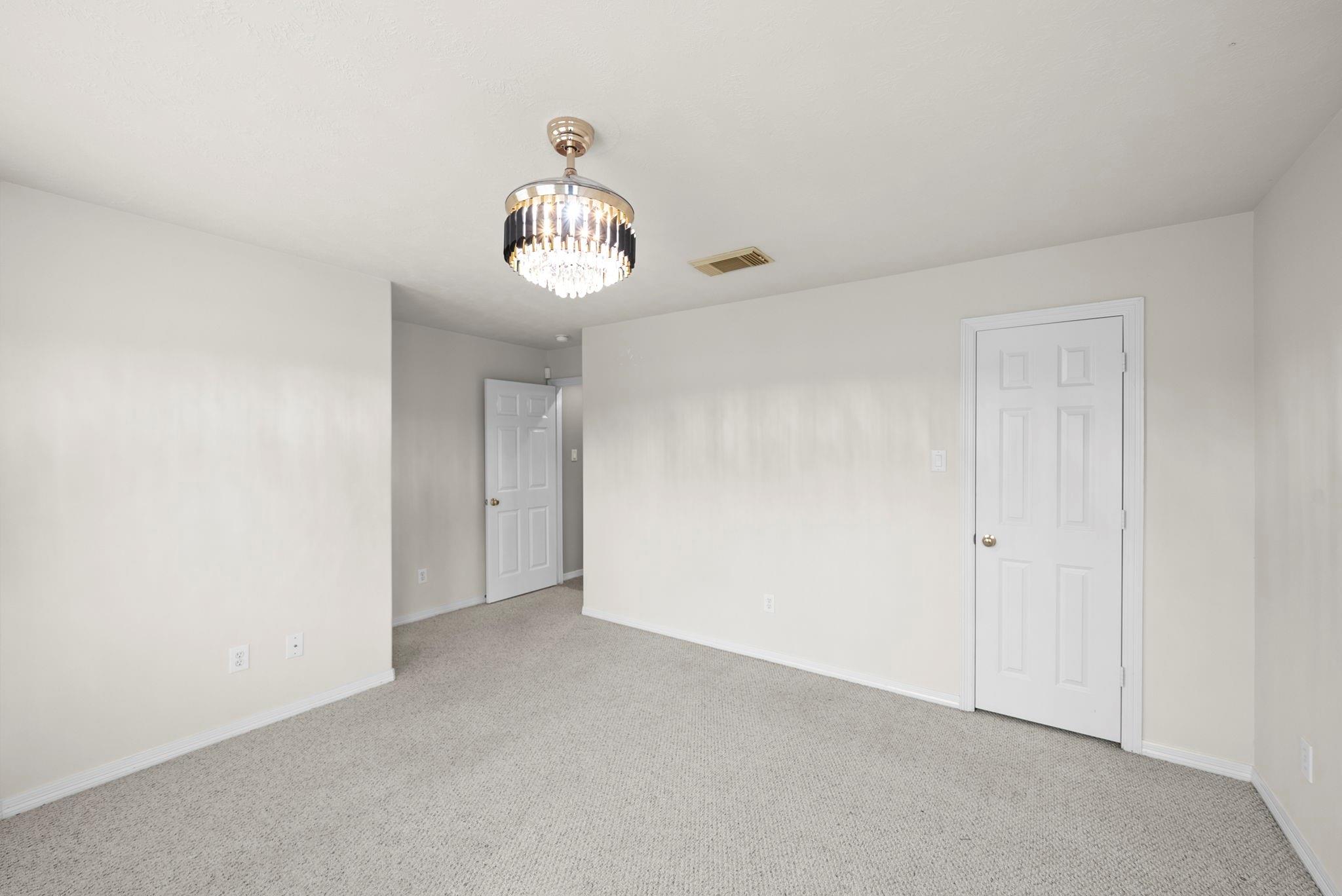 5526 Darschelle Drive