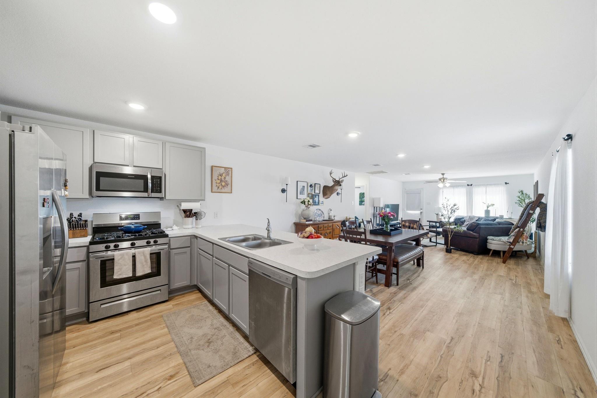 14502 Woodcott Warren Way