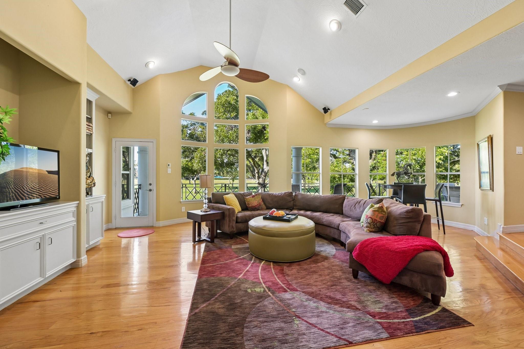6 Farrell Ridge Drive