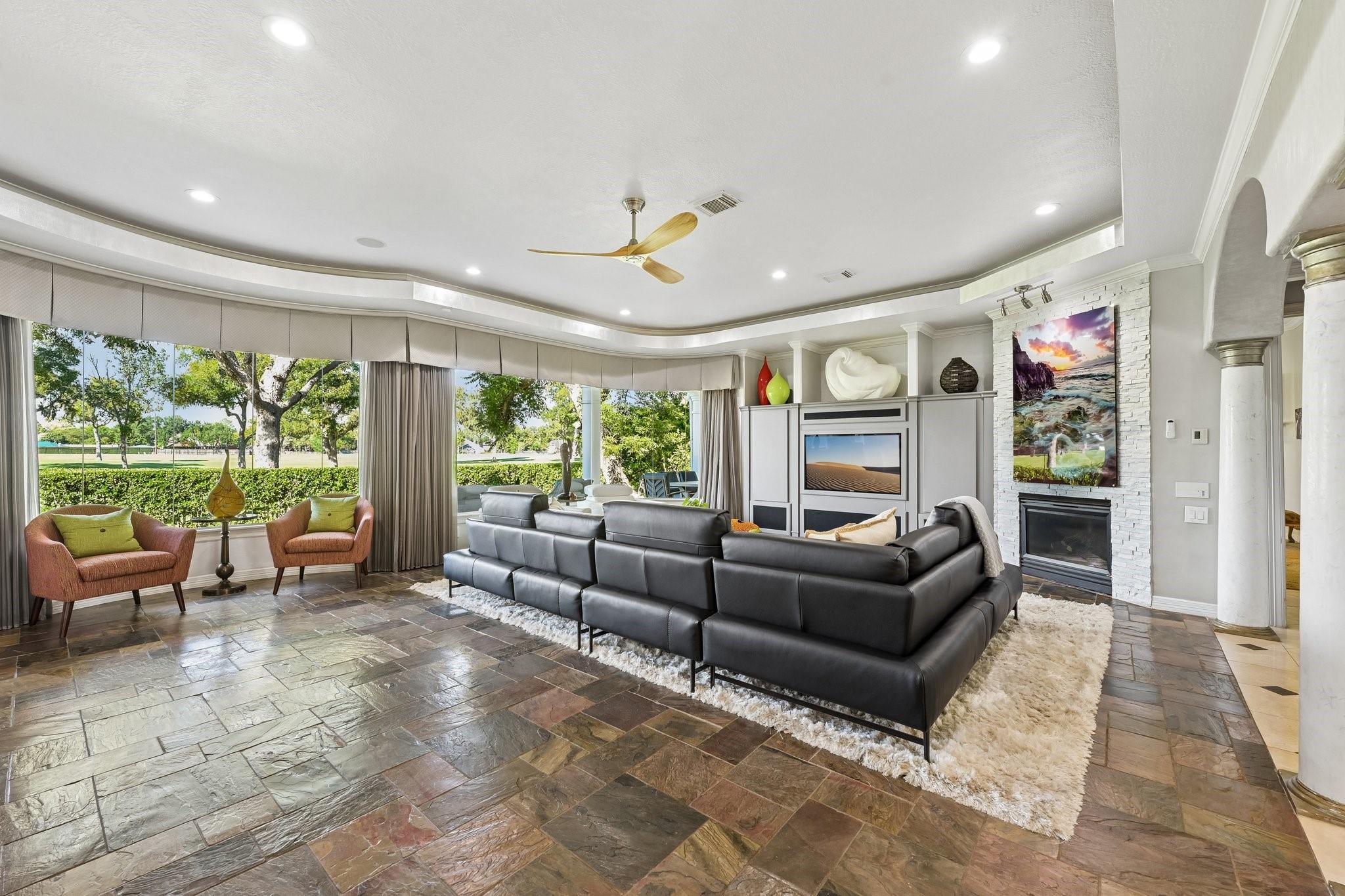 6 Farrell Ridge Drive
