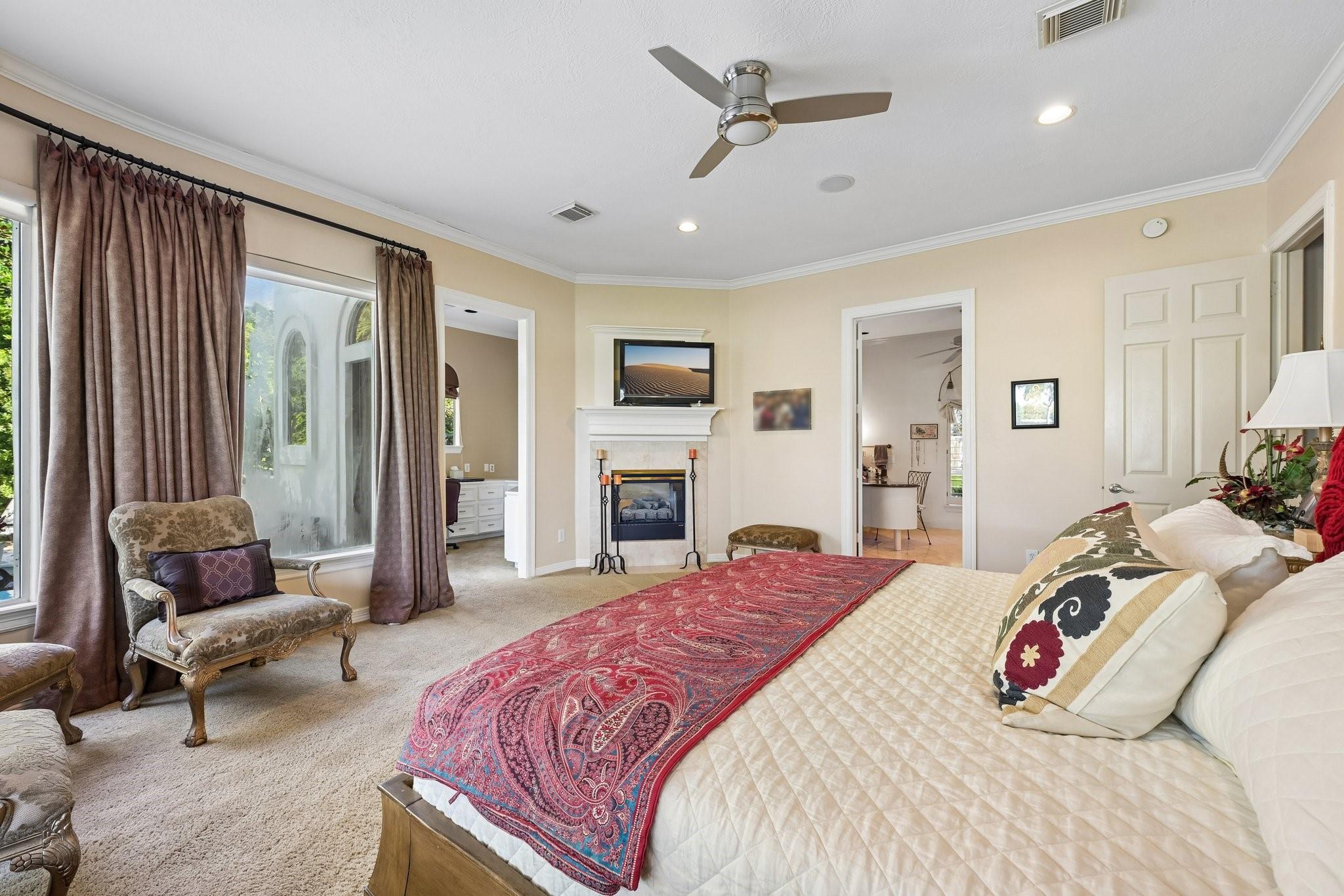 6 Farrell Ridge Drive