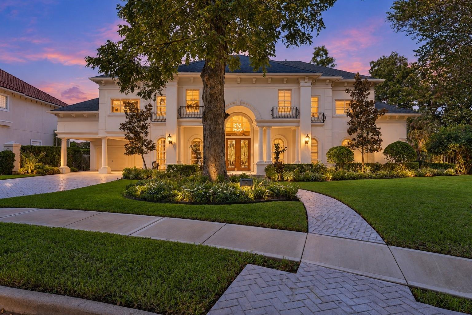 6 Farrell Ridge Drive