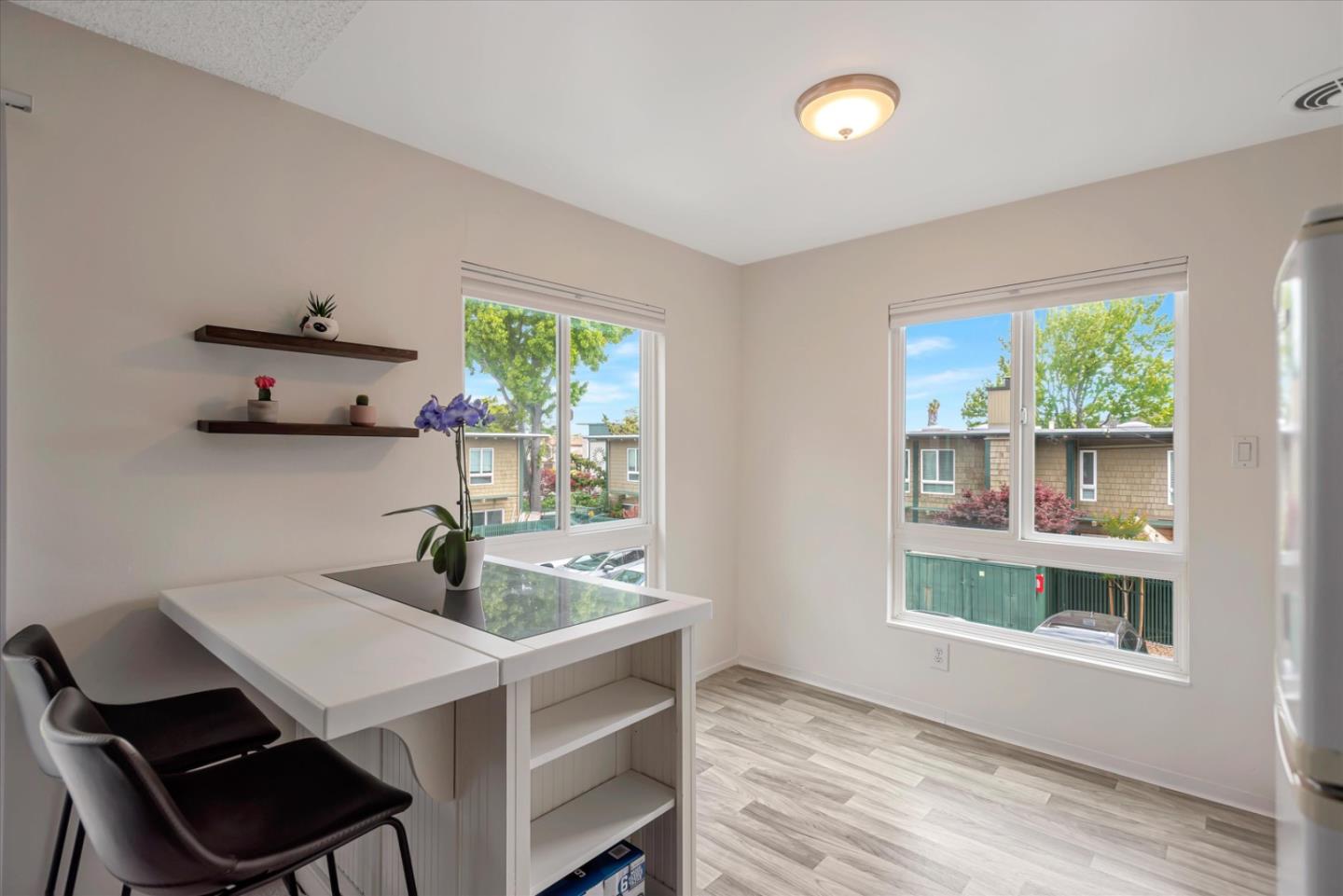847 N Humboldt ST 203