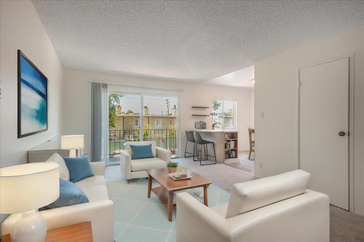 847 N Humboldt ST 203