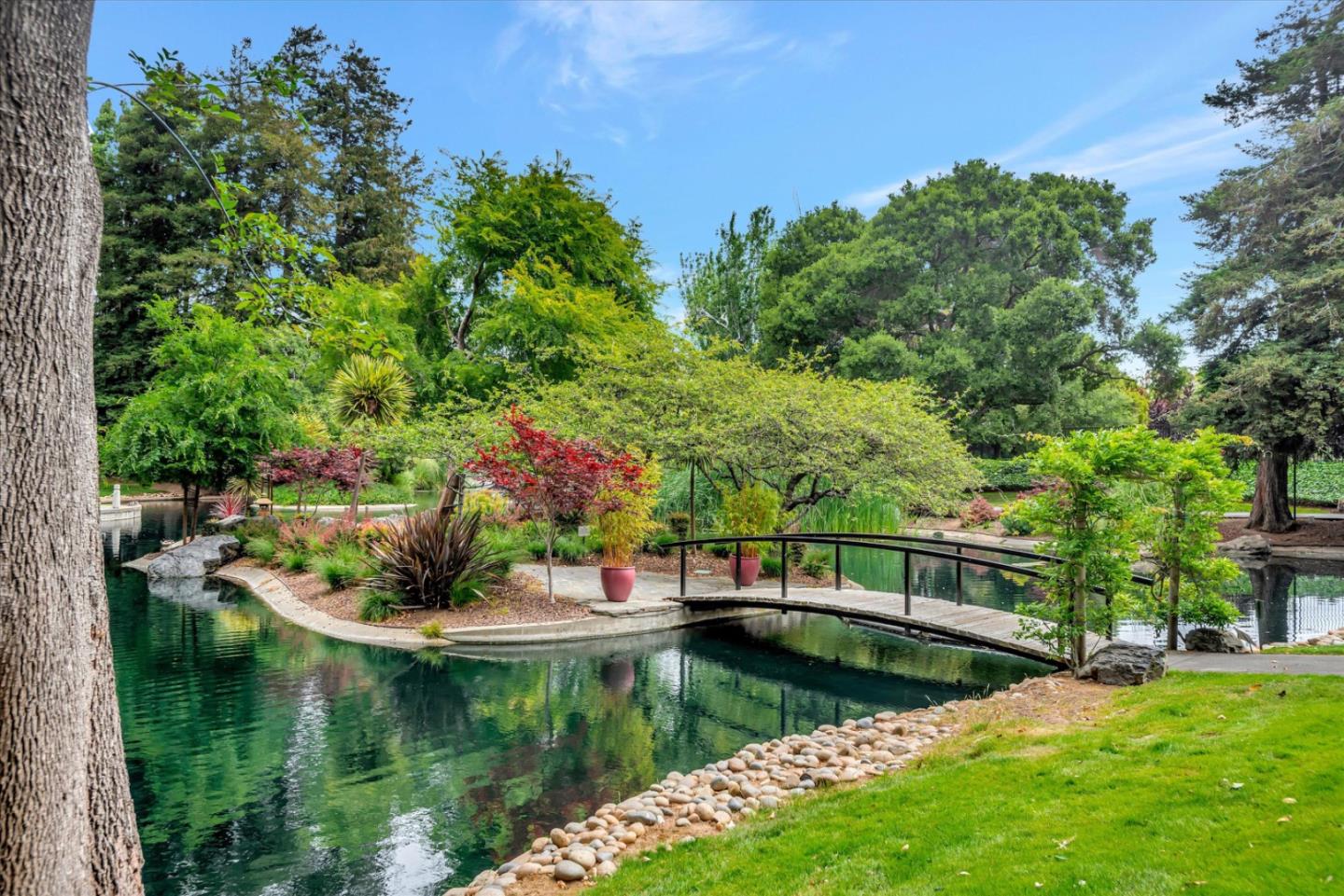 847 N Humboldt ST 203