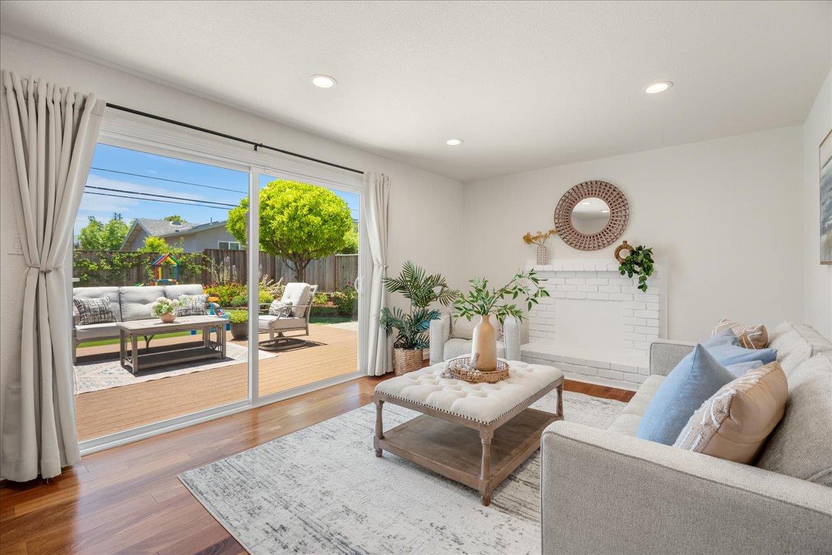 20114 Pacifica DR