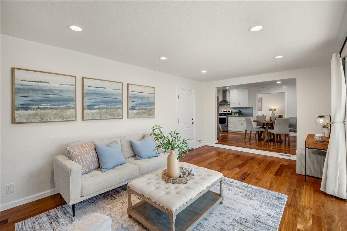 20114 Pacifica DR