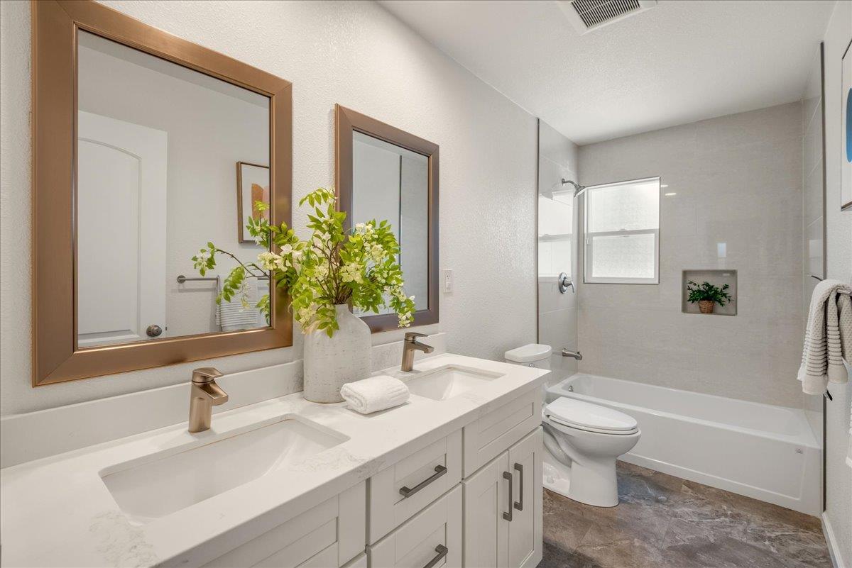 20114 Pacifica DR