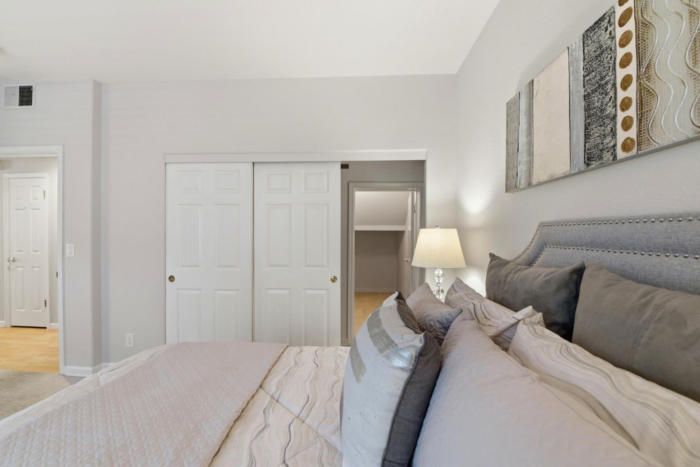 7285 Ventana Drive