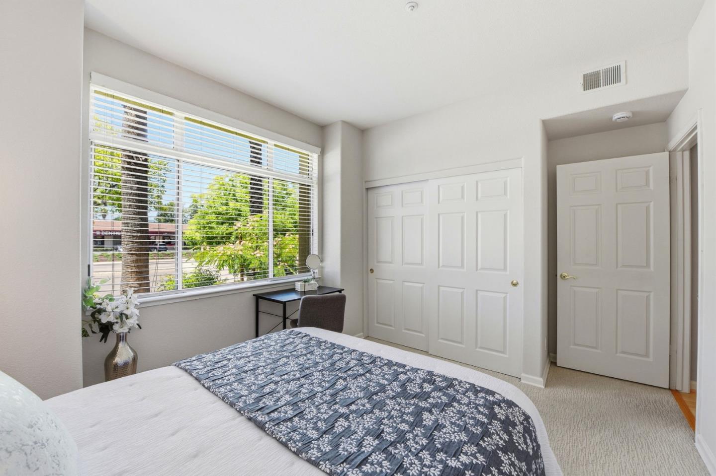 7285 Ventana Drive