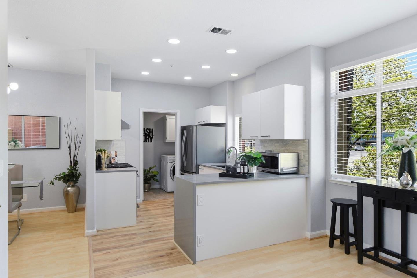 7285 Ventana Drive