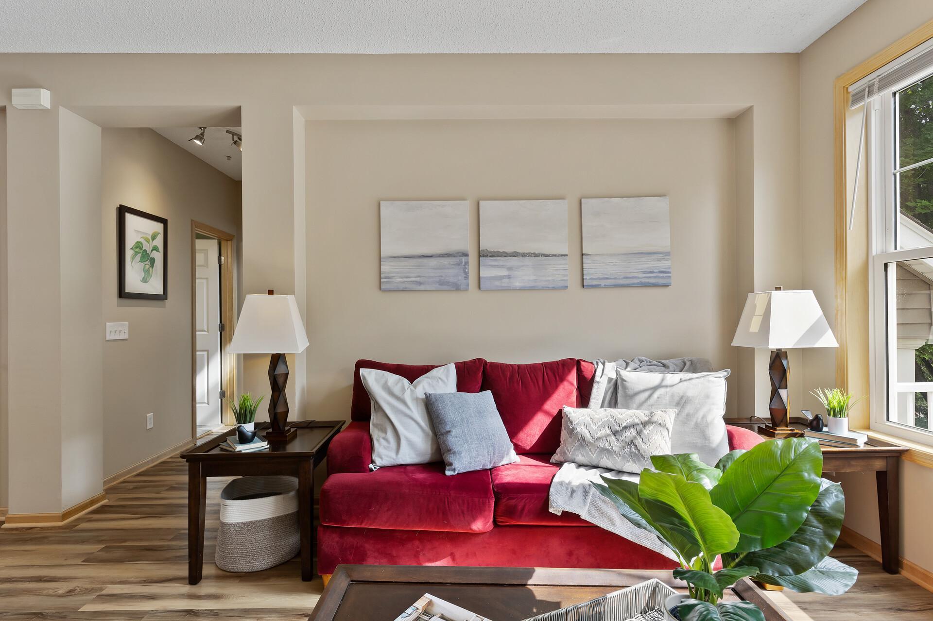 17111 72nd Avenue N Unit: 4402