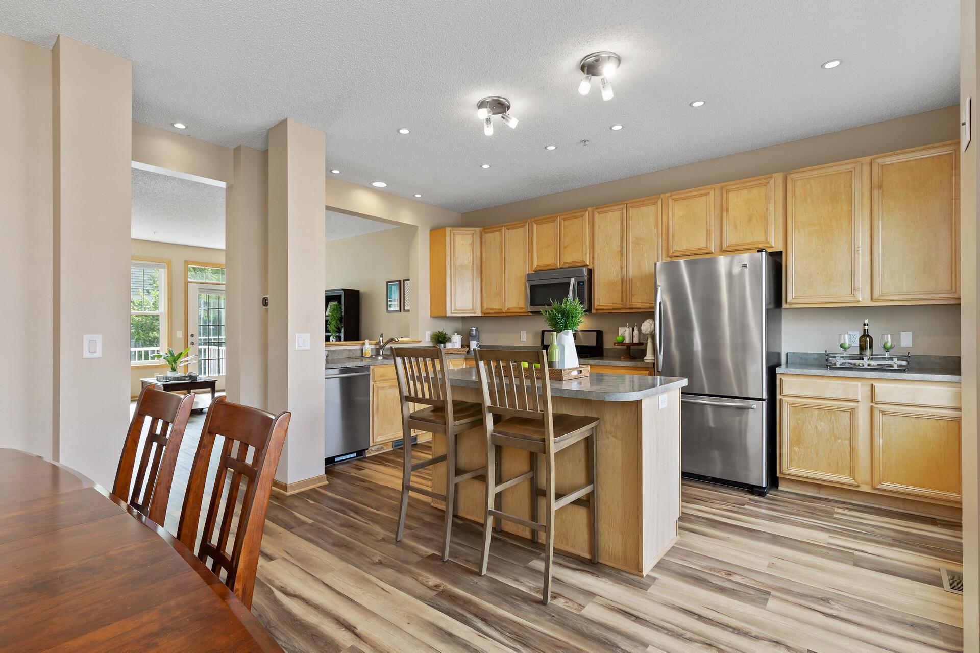 17111 72nd Avenue N Unit: 4402