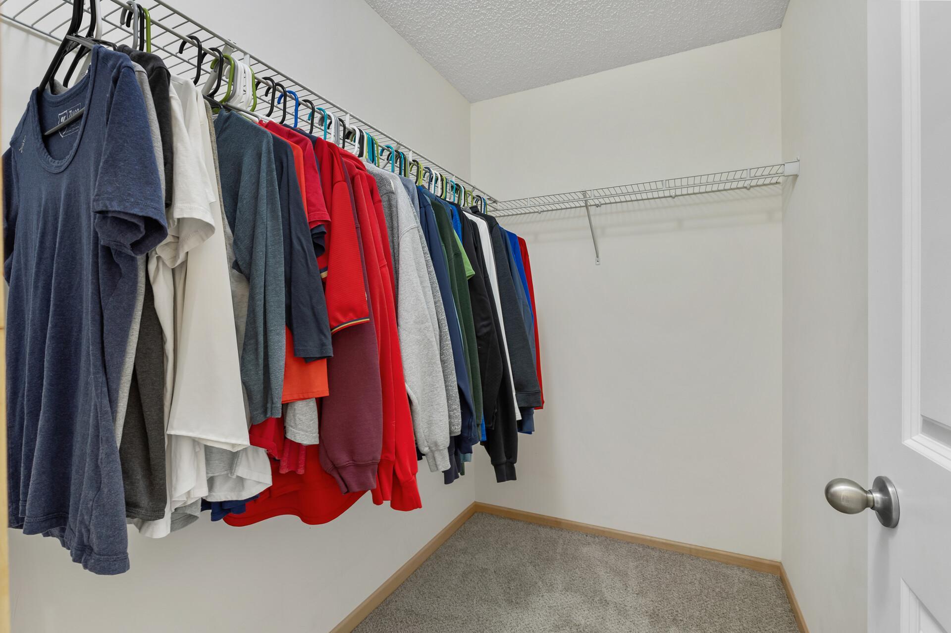 17111 72nd Avenue N Unit: 4402