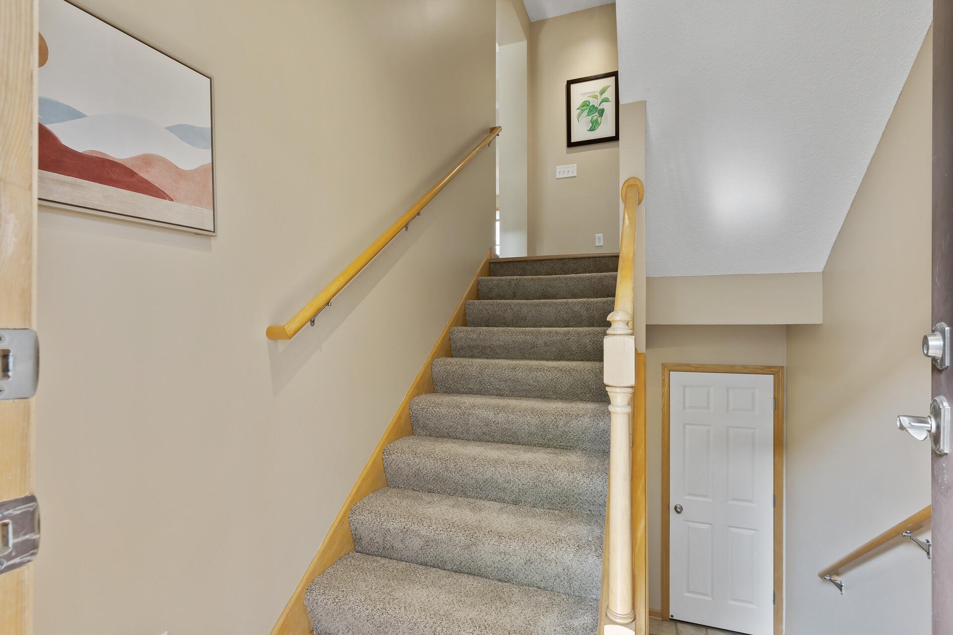 17111 72nd Avenue N Unit: 4402