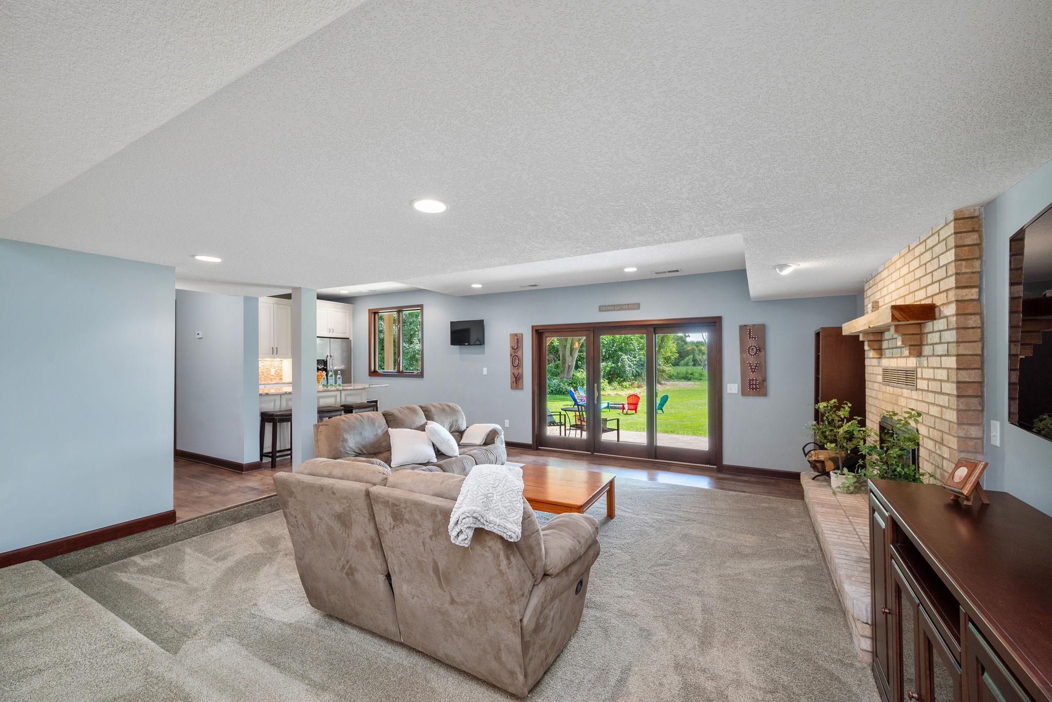 1000 Cox Farm Road