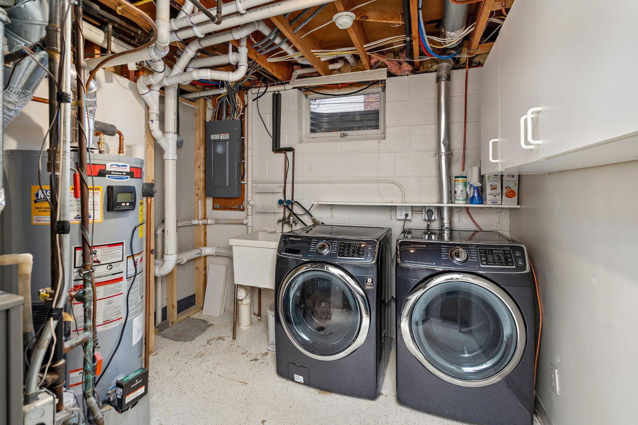 8131 Tierneys Woods Curve