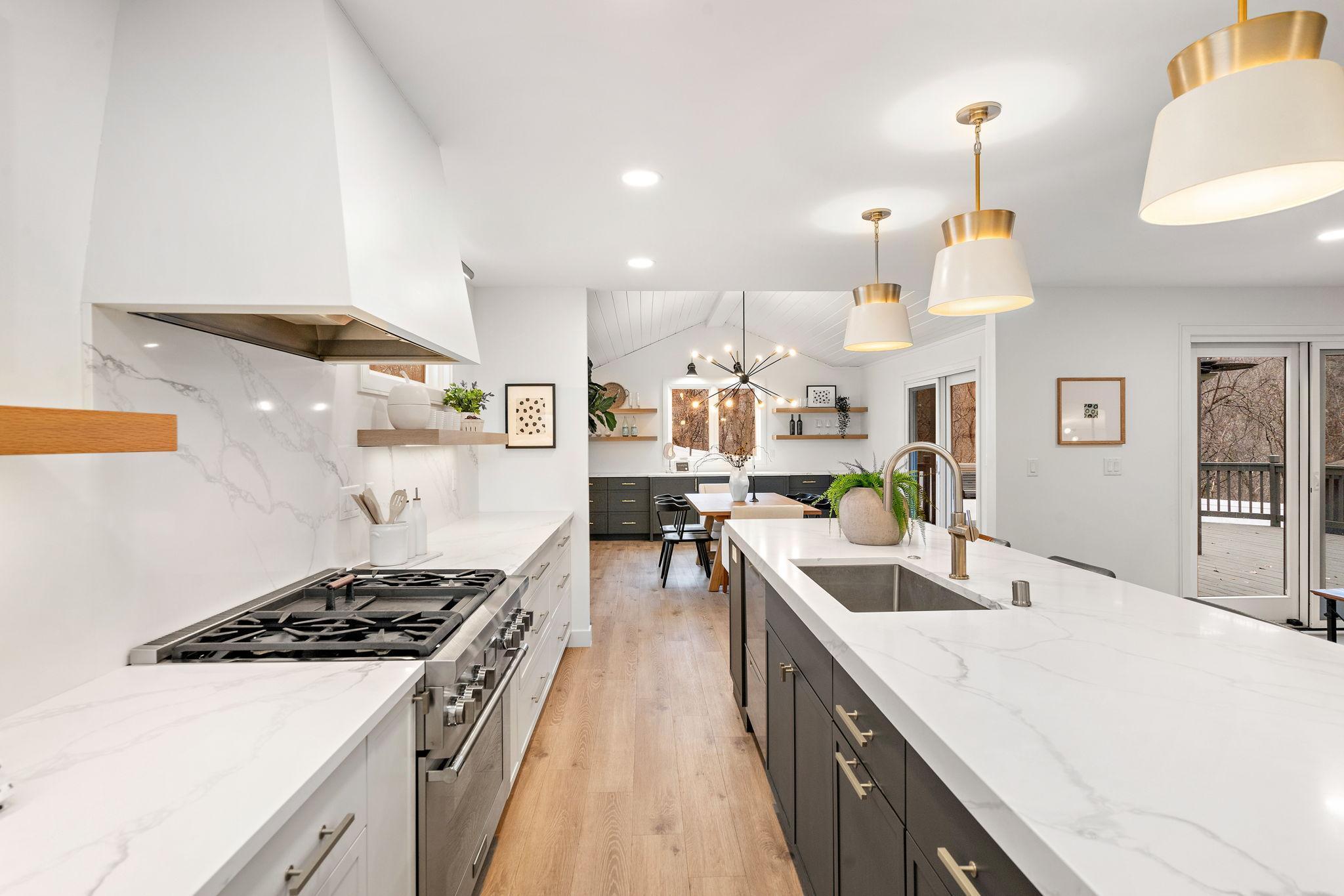 8131 Tierneys Woods Curve