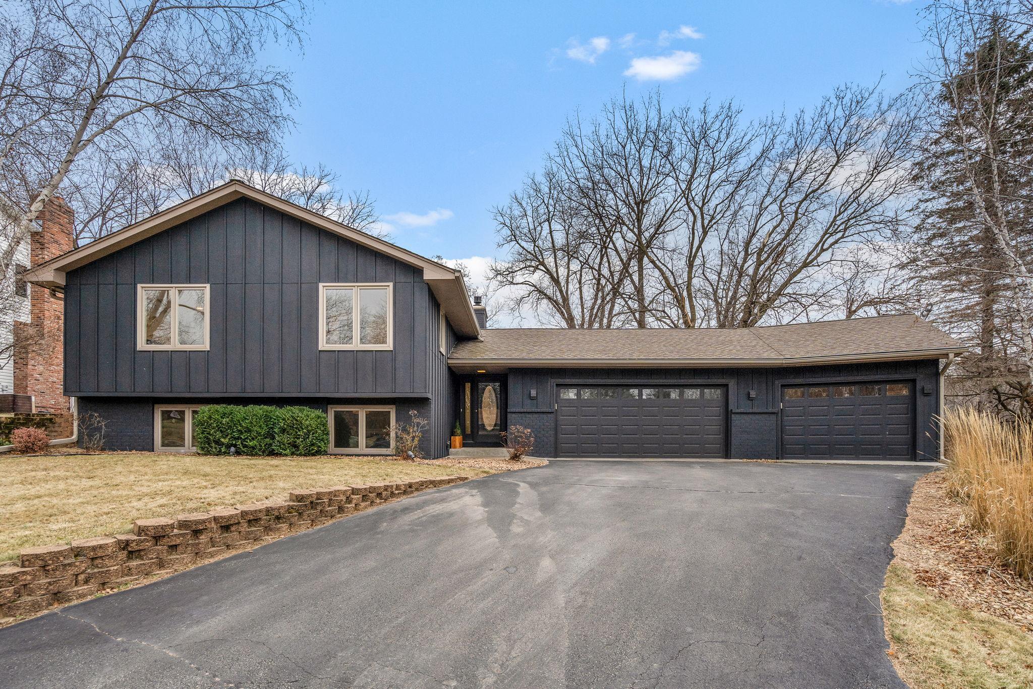 8131 Tierneys Woods Curve