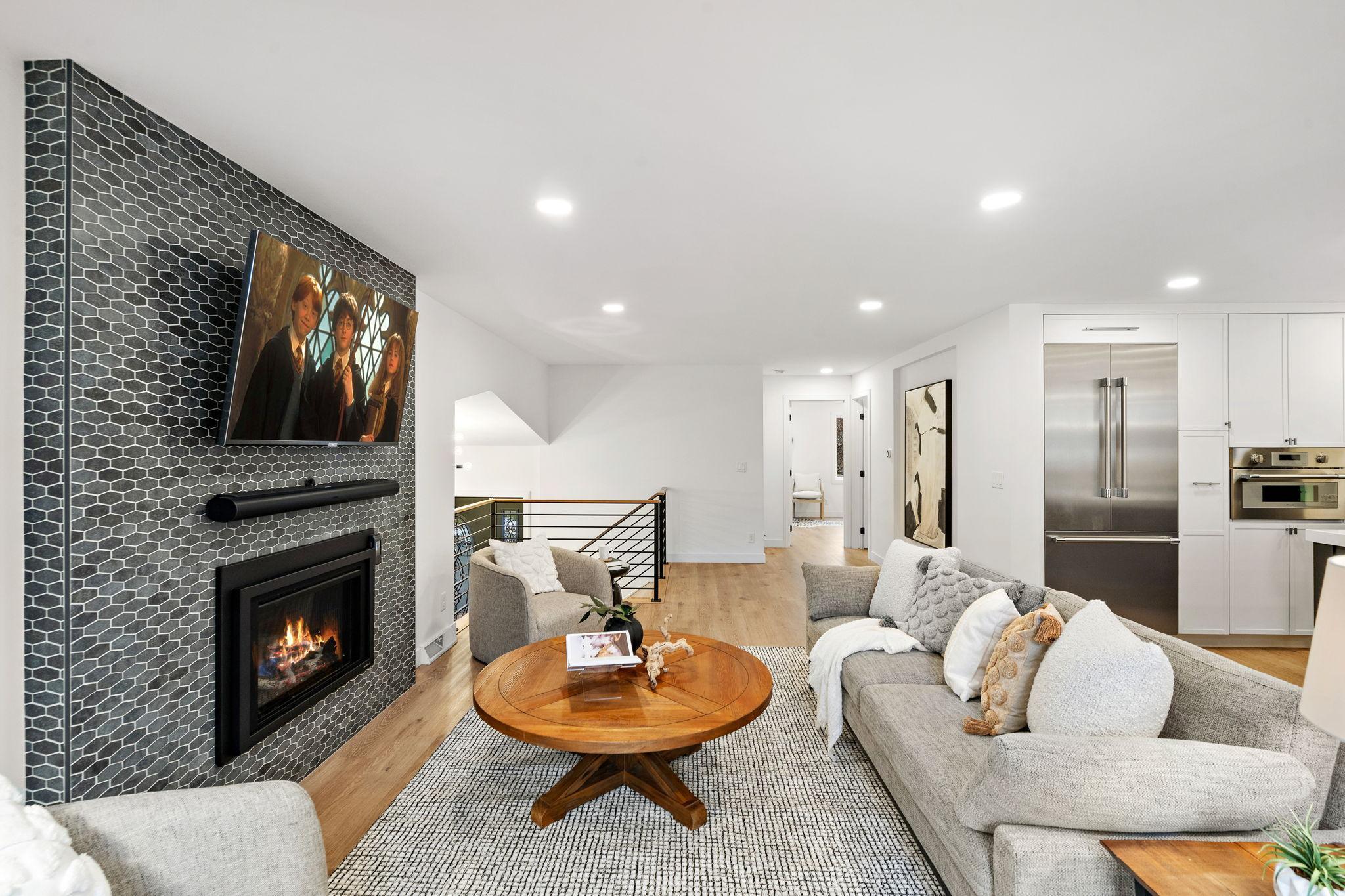 8131 Tierneys Woods Curve