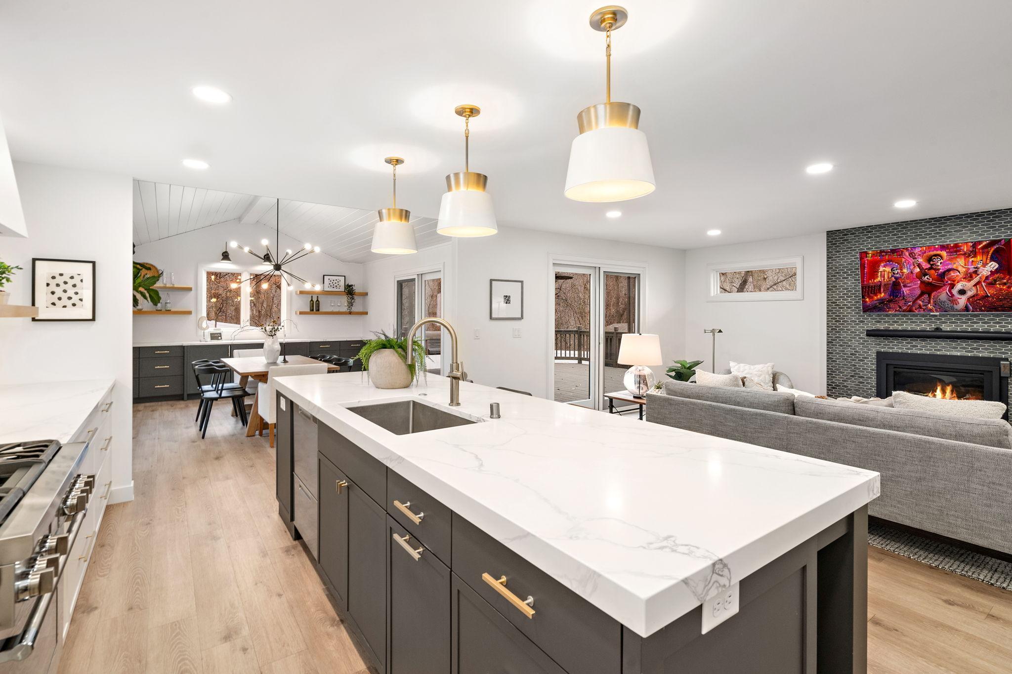 8131 Tierneys Woods Curve