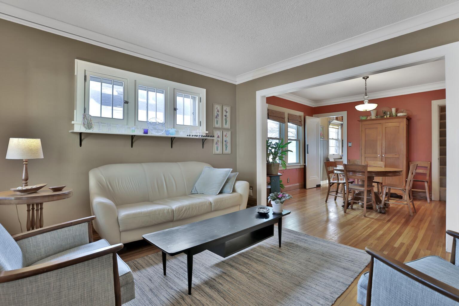 1469 Western Avenue N