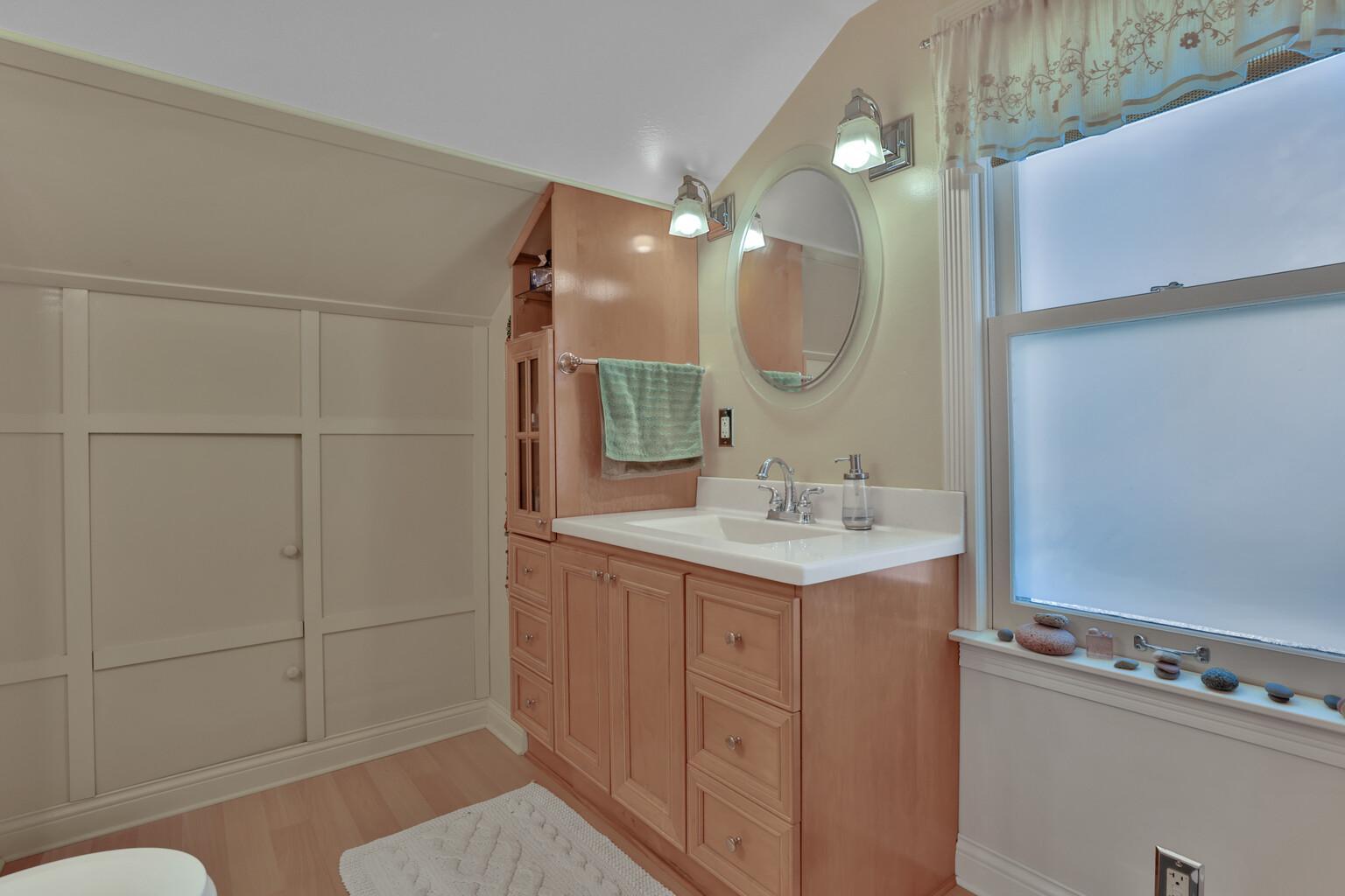 1469 Western Avenue N