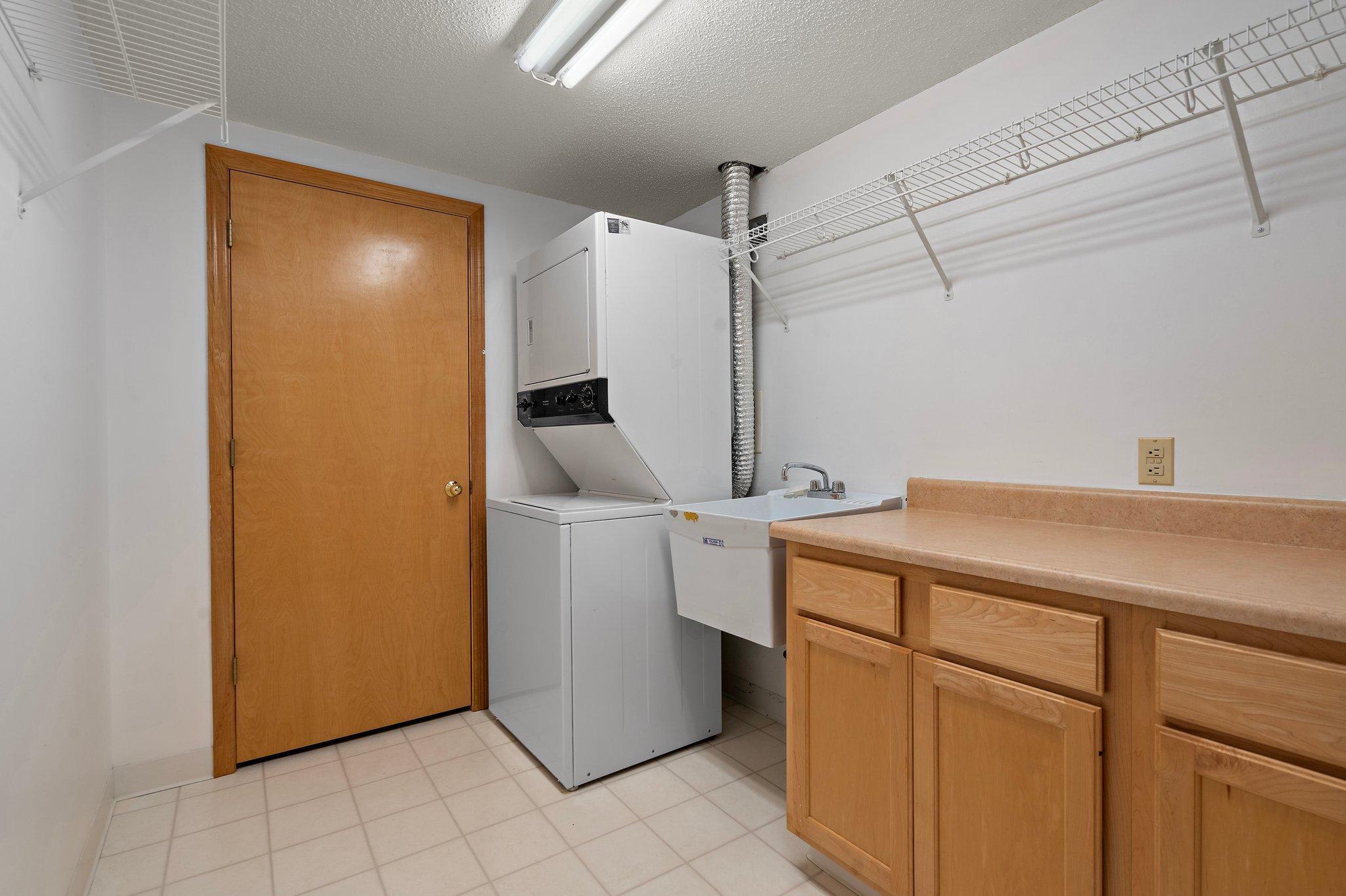 15625 24th Avenue N Unit: G