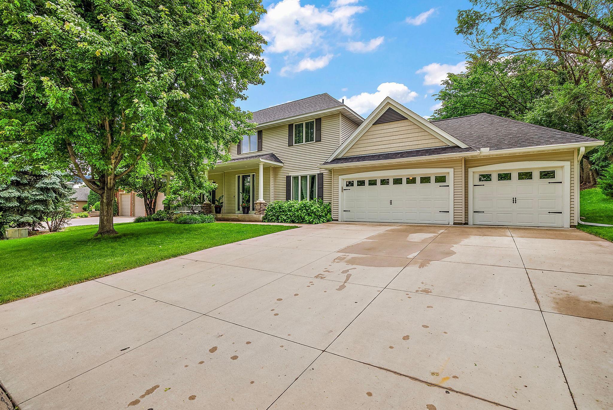 4860 Minnesota Lane N
