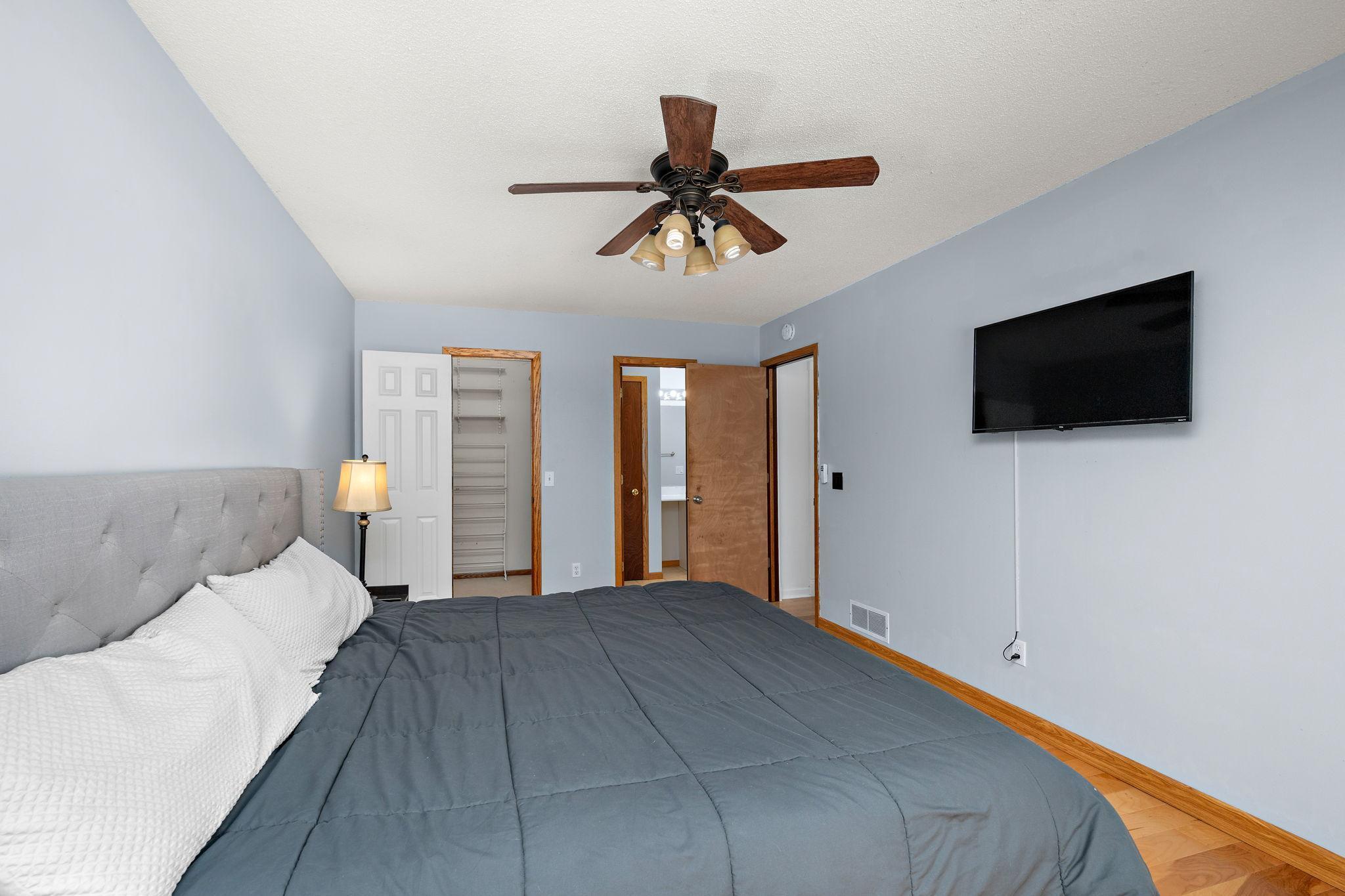 821 Evergreen Circle