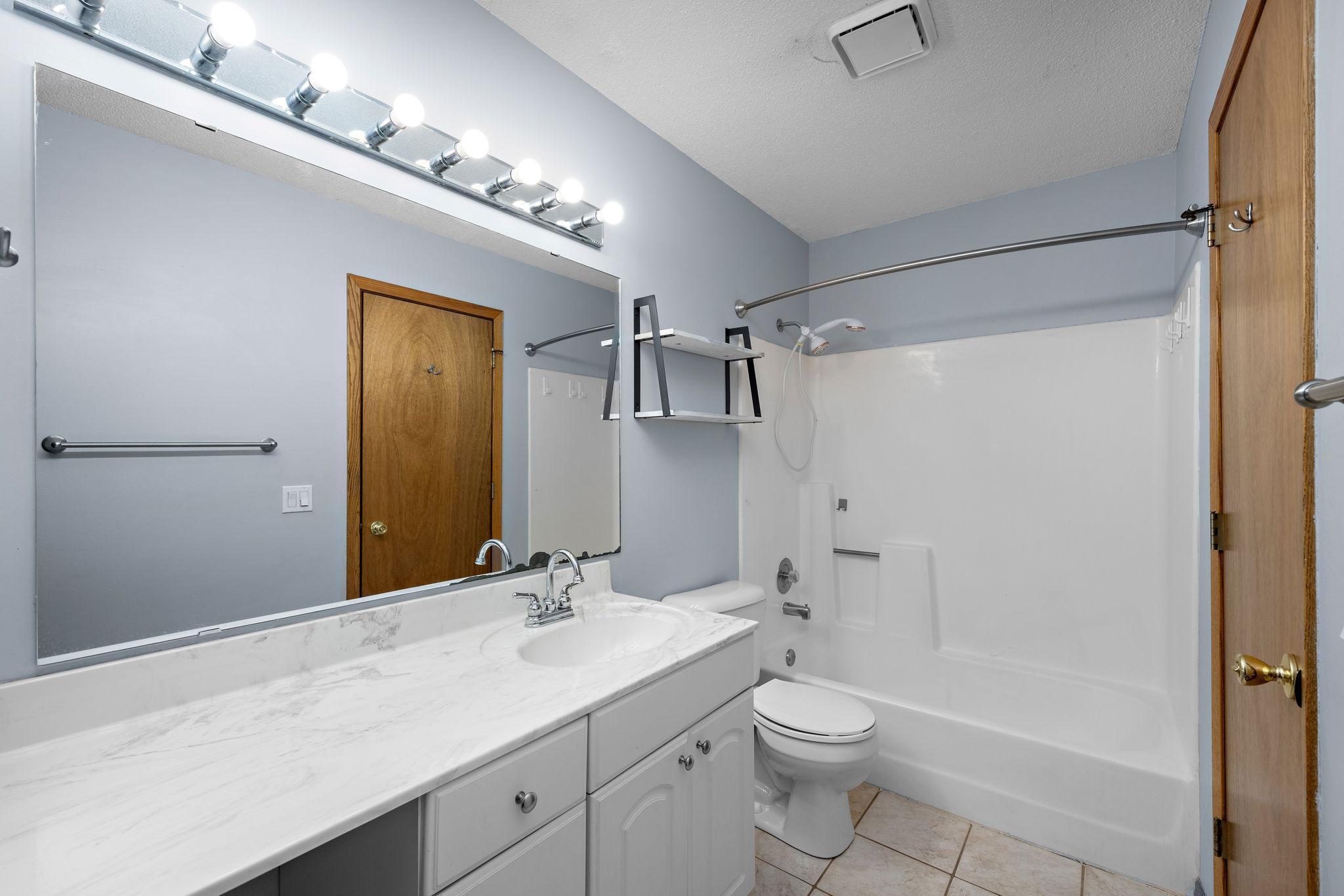 821 Evergreen Circle