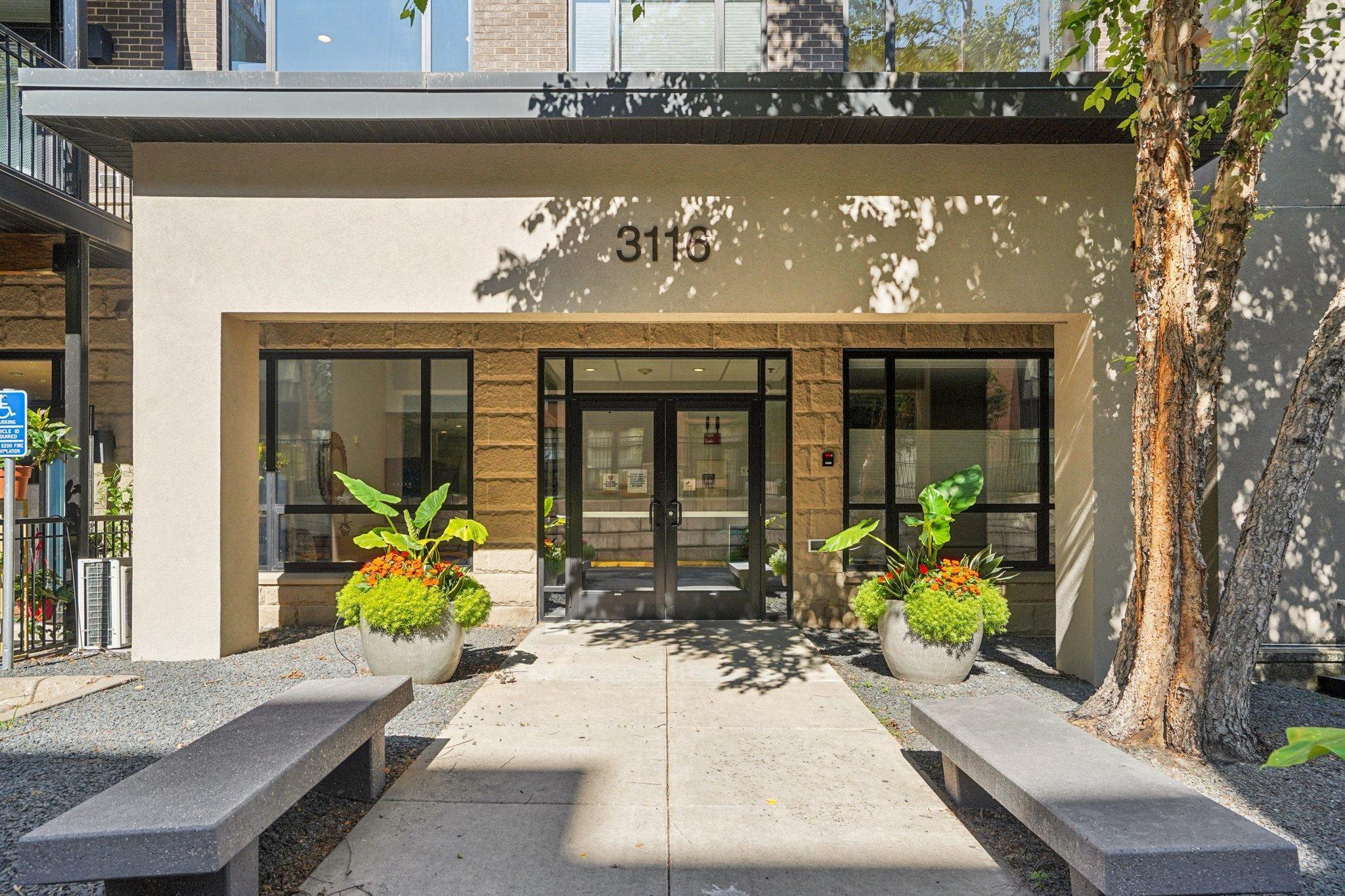 3116 W Lake Street Unit: 116