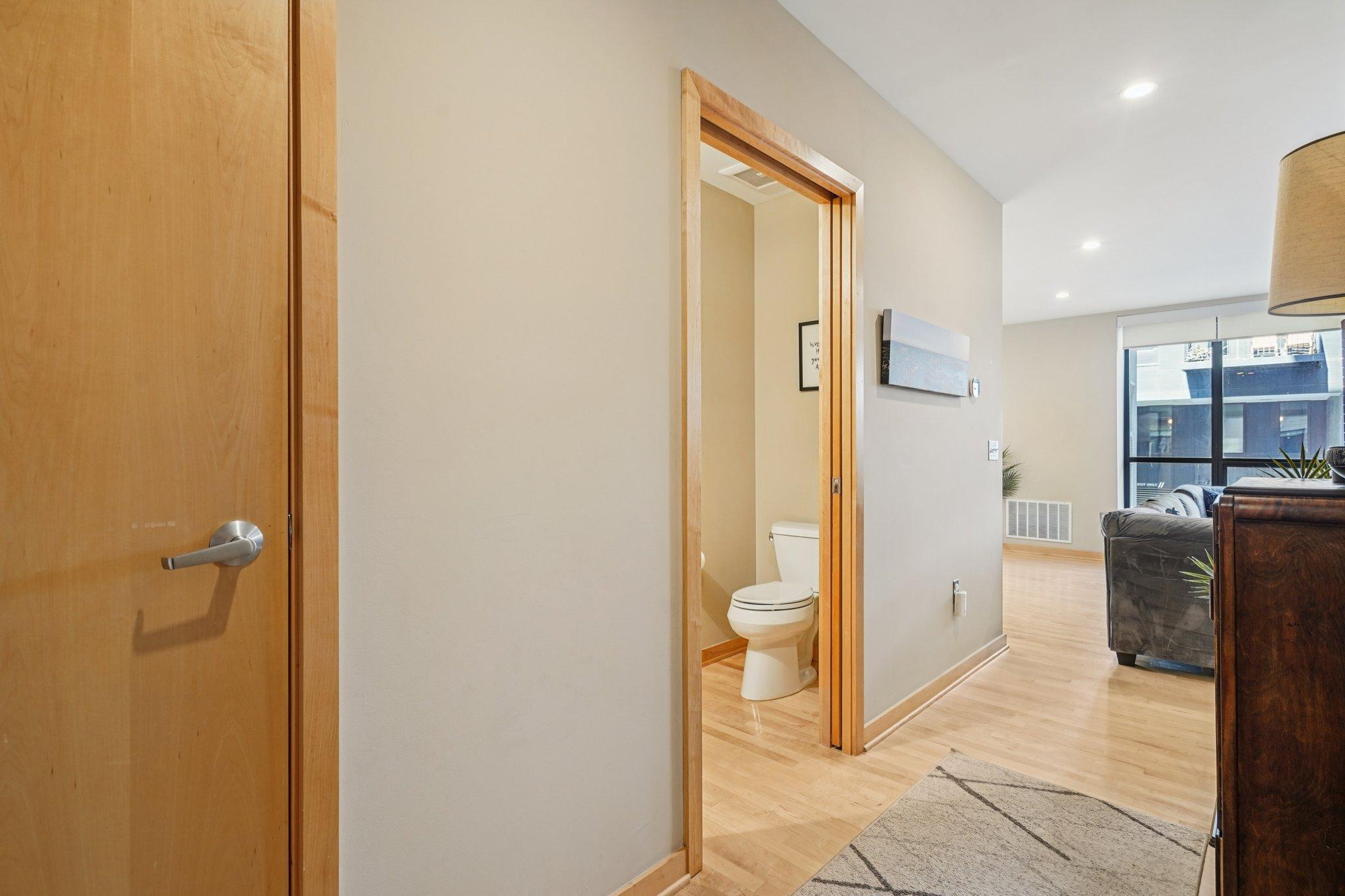 3116 W Lake Street Unit: 116