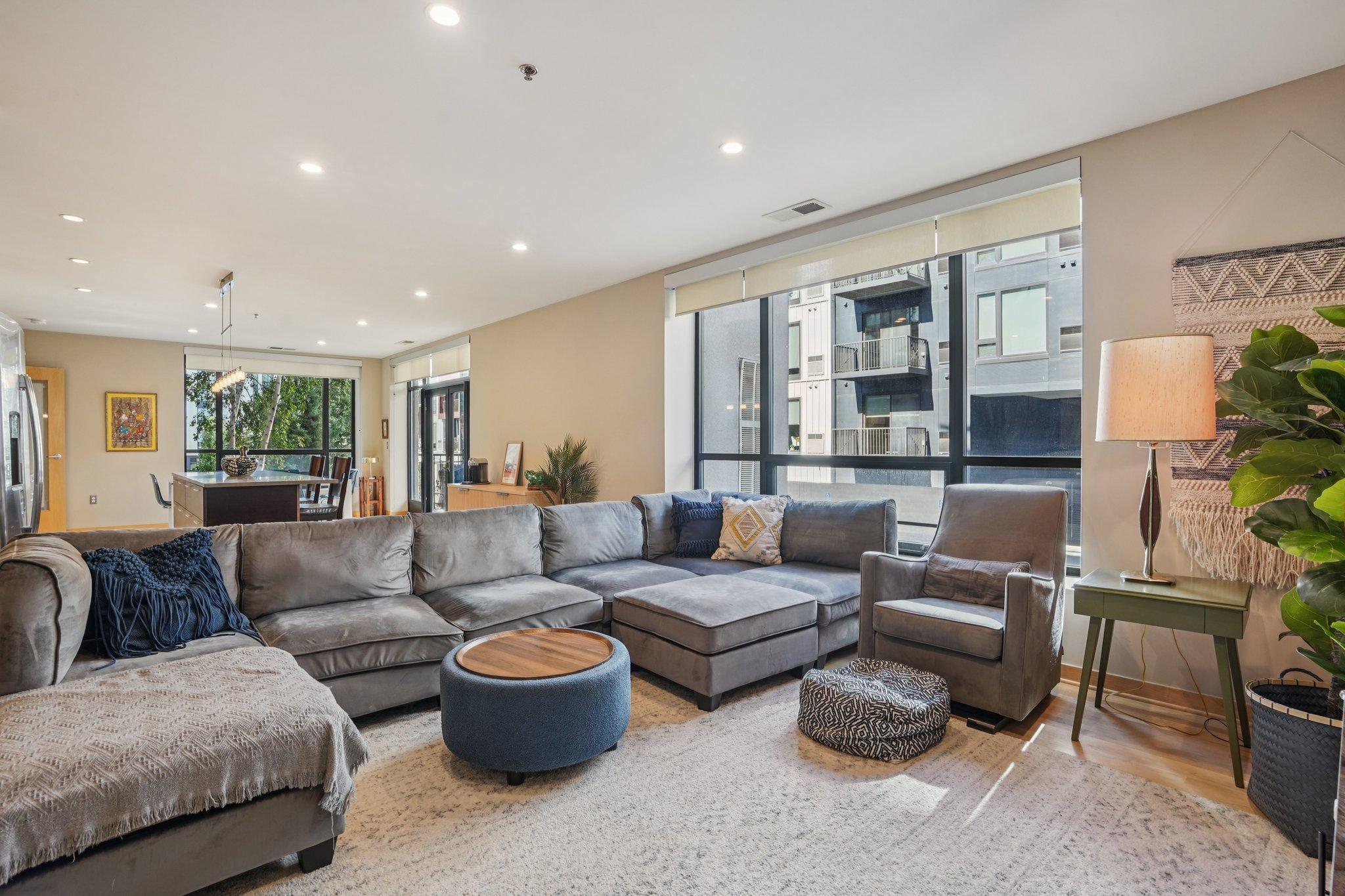 3116 W Lake Street Unit: 116