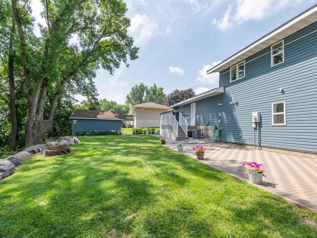 108 5th Avenue NE