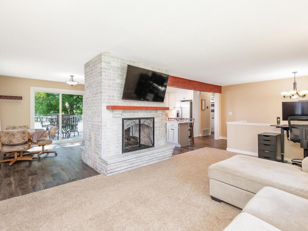 108 5th Avenue NE