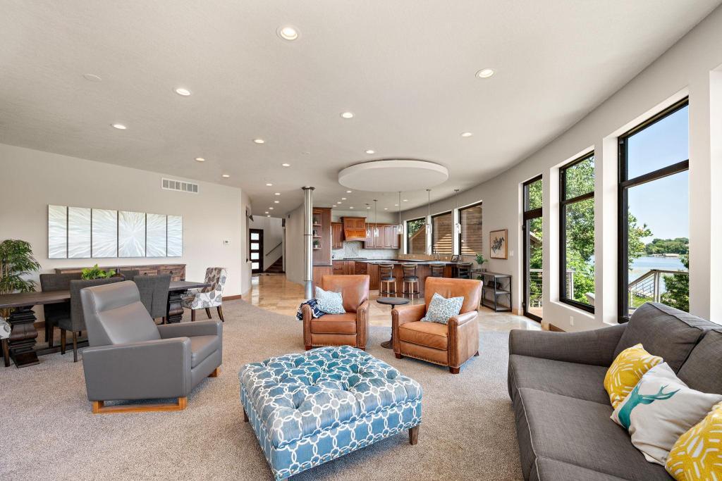 4637 Carlow Road